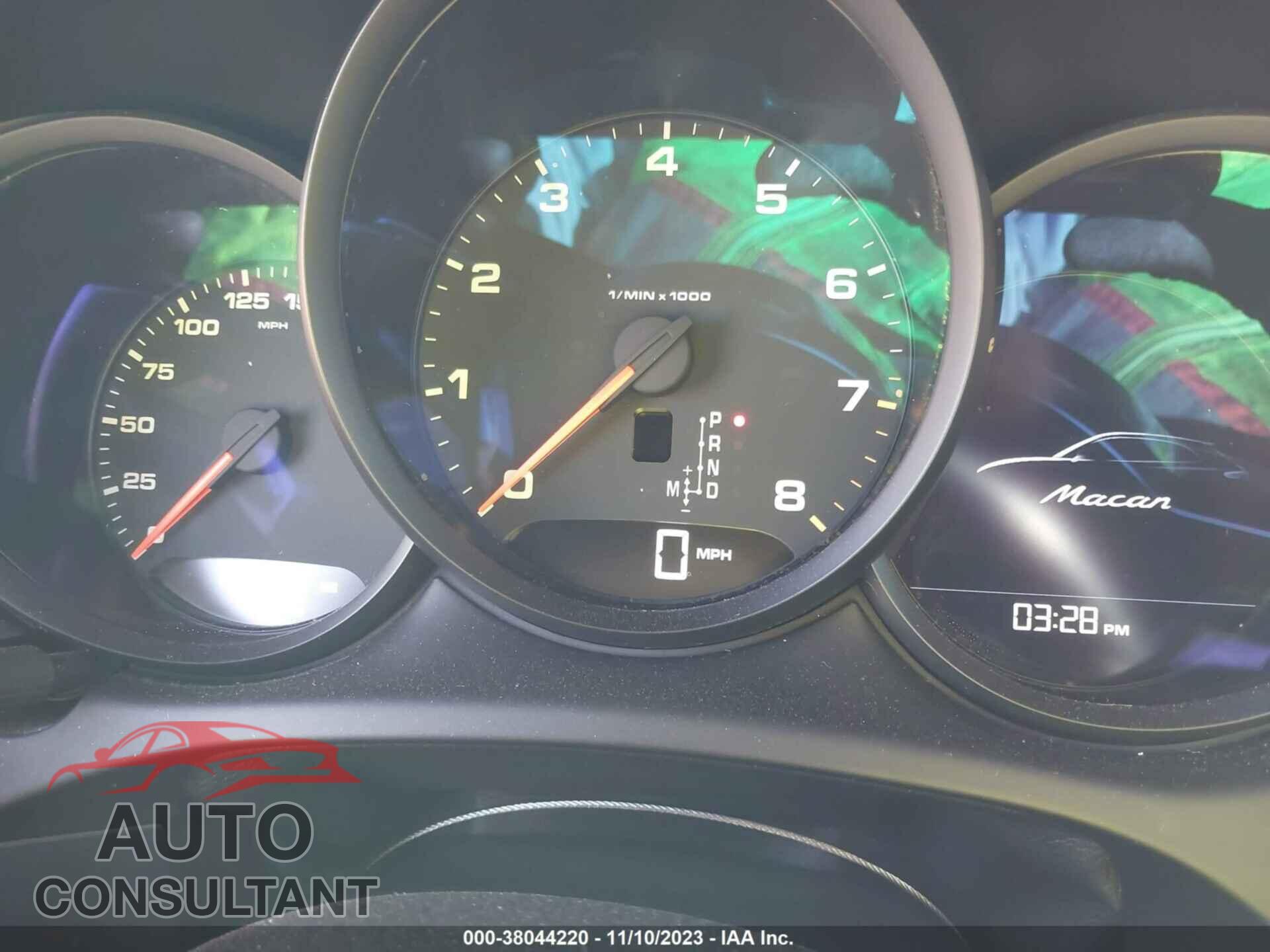PORSCHE MACAN 2018 - WP1AA2A59JLB05206