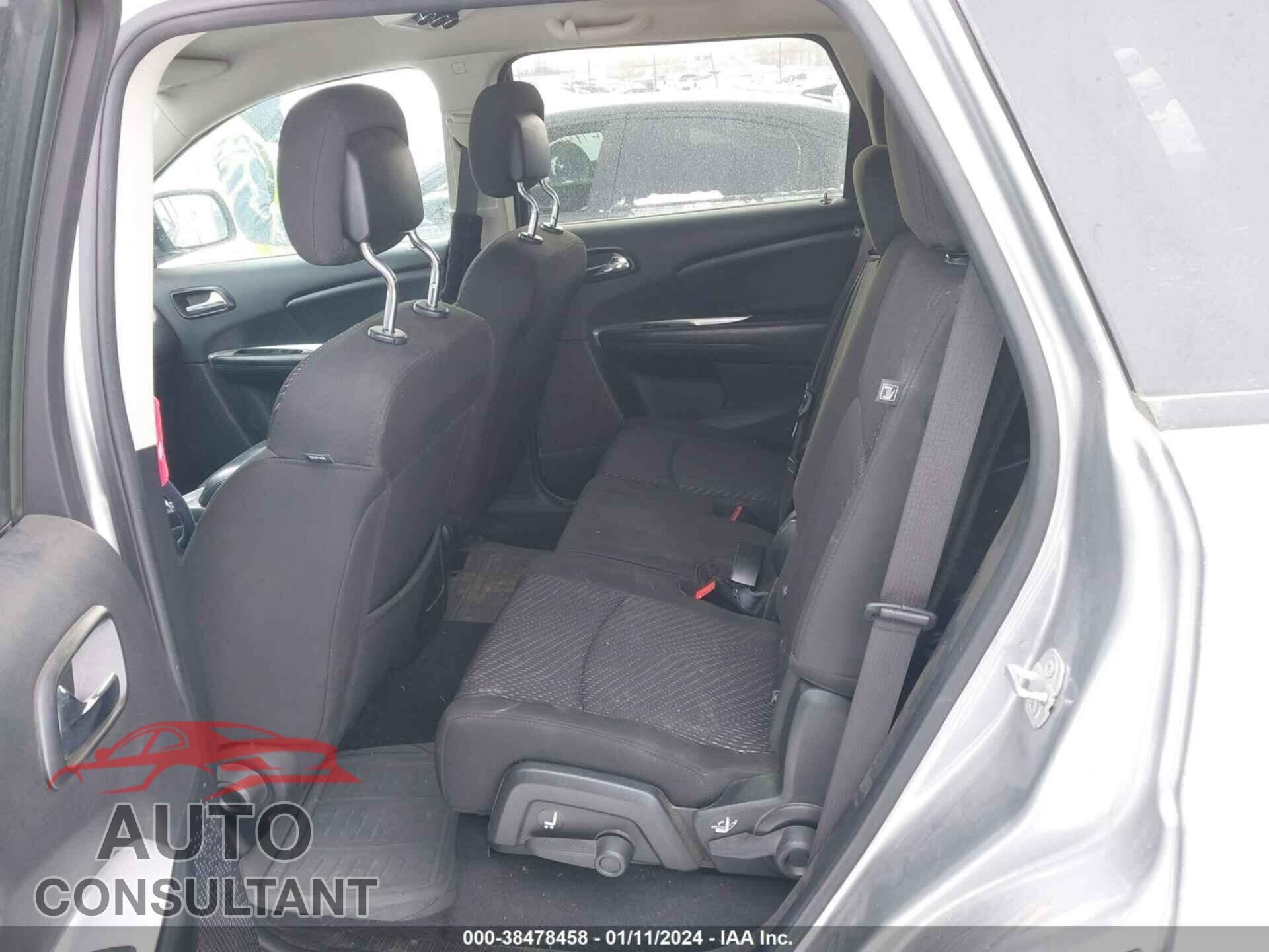 DODGE JOURNEY 2019 - 3C4PDCBB0KT779103