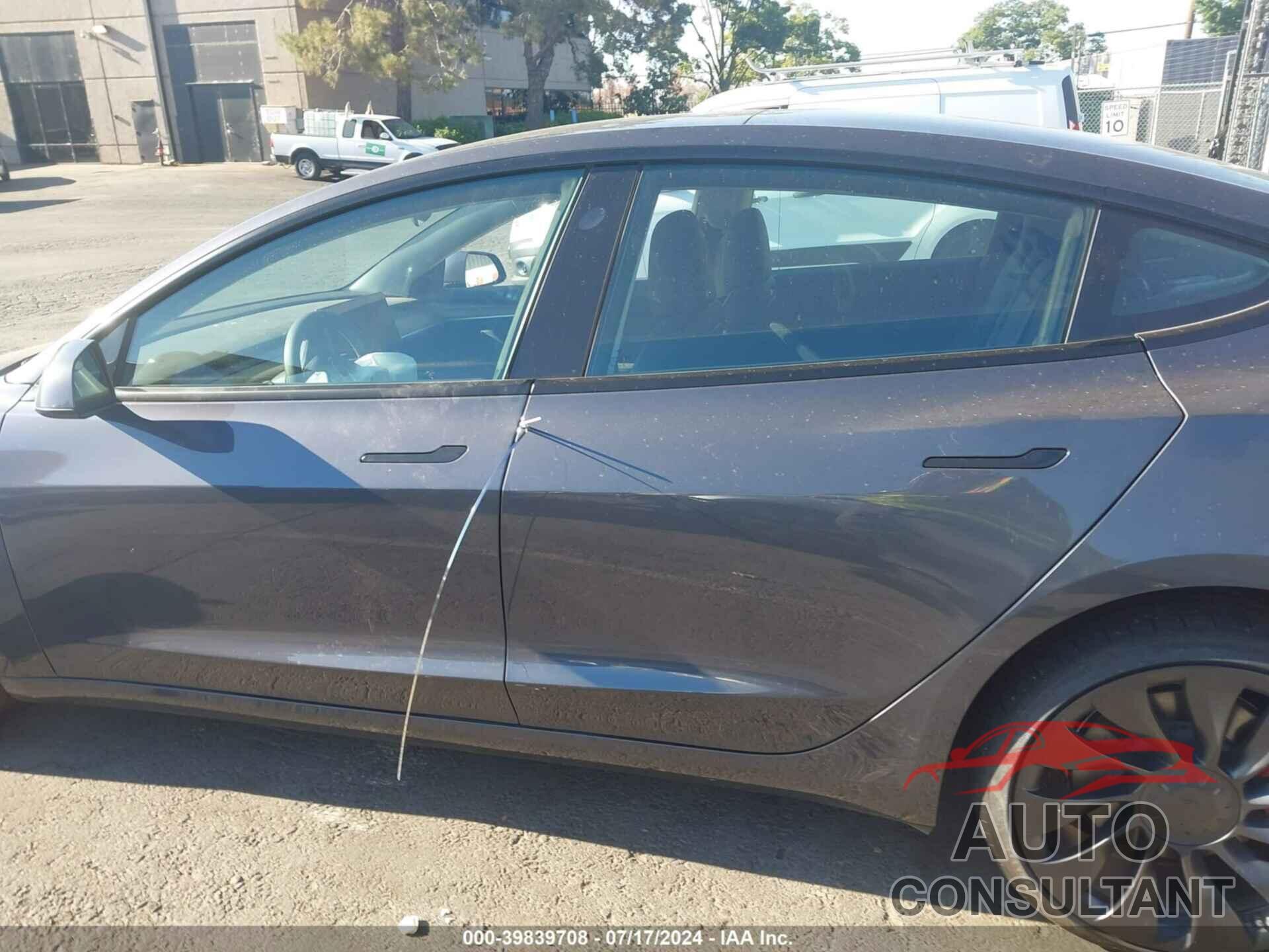 TESLA MODEL 3 2023 - 5YJ3E1ECXPF711000