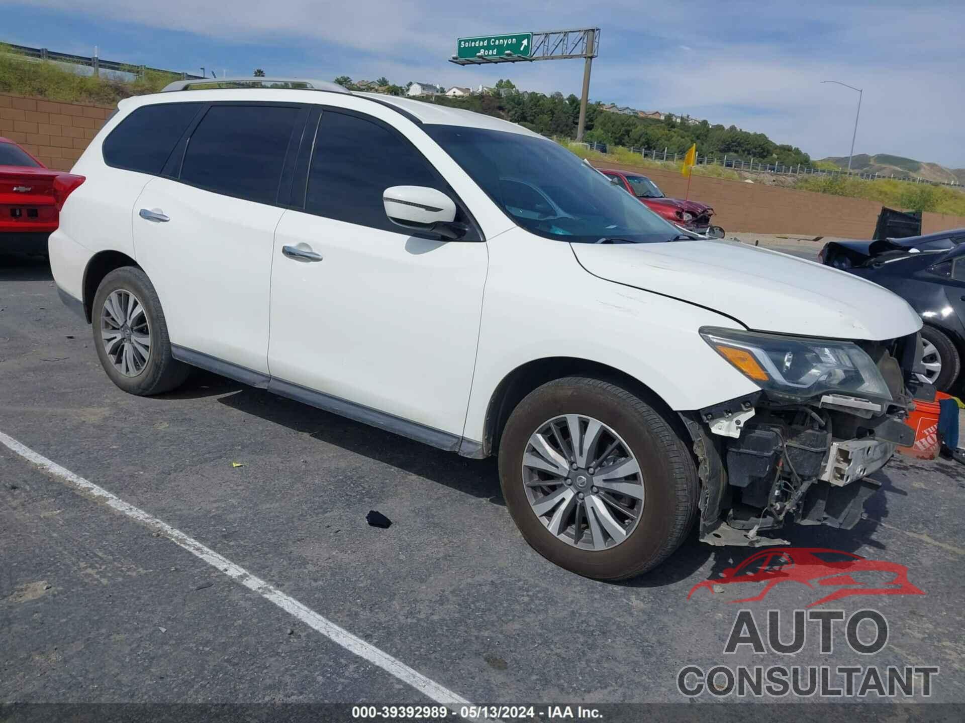 NISSAN PATHFINDER 2017 - 5N1DR2MN8HC603230