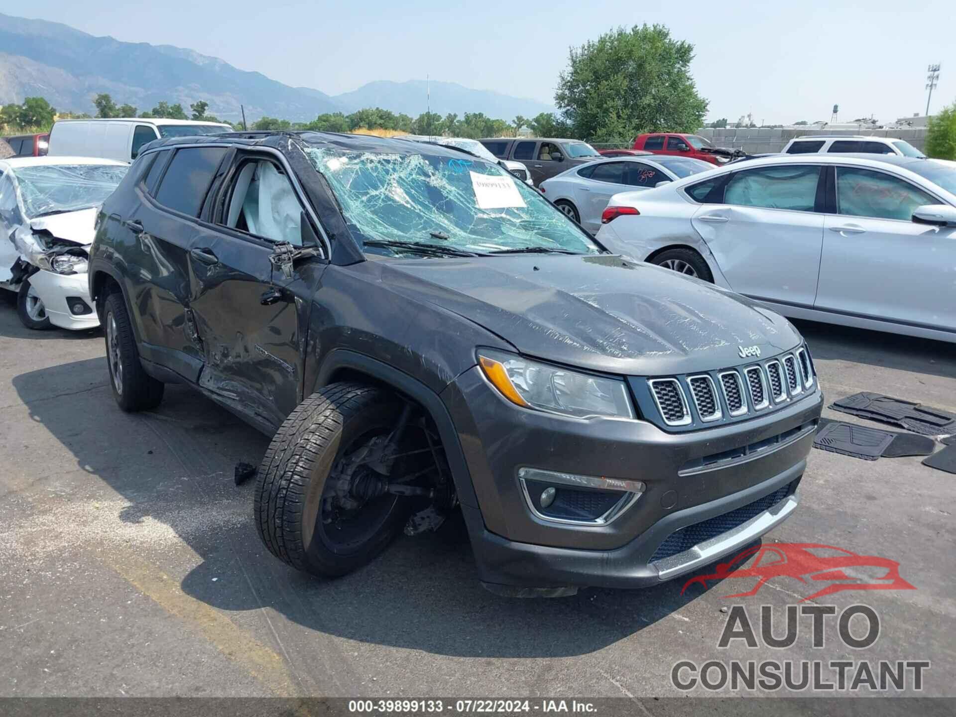 JEEP COMPASS 2018 - 3C4NJDCB8JT250016