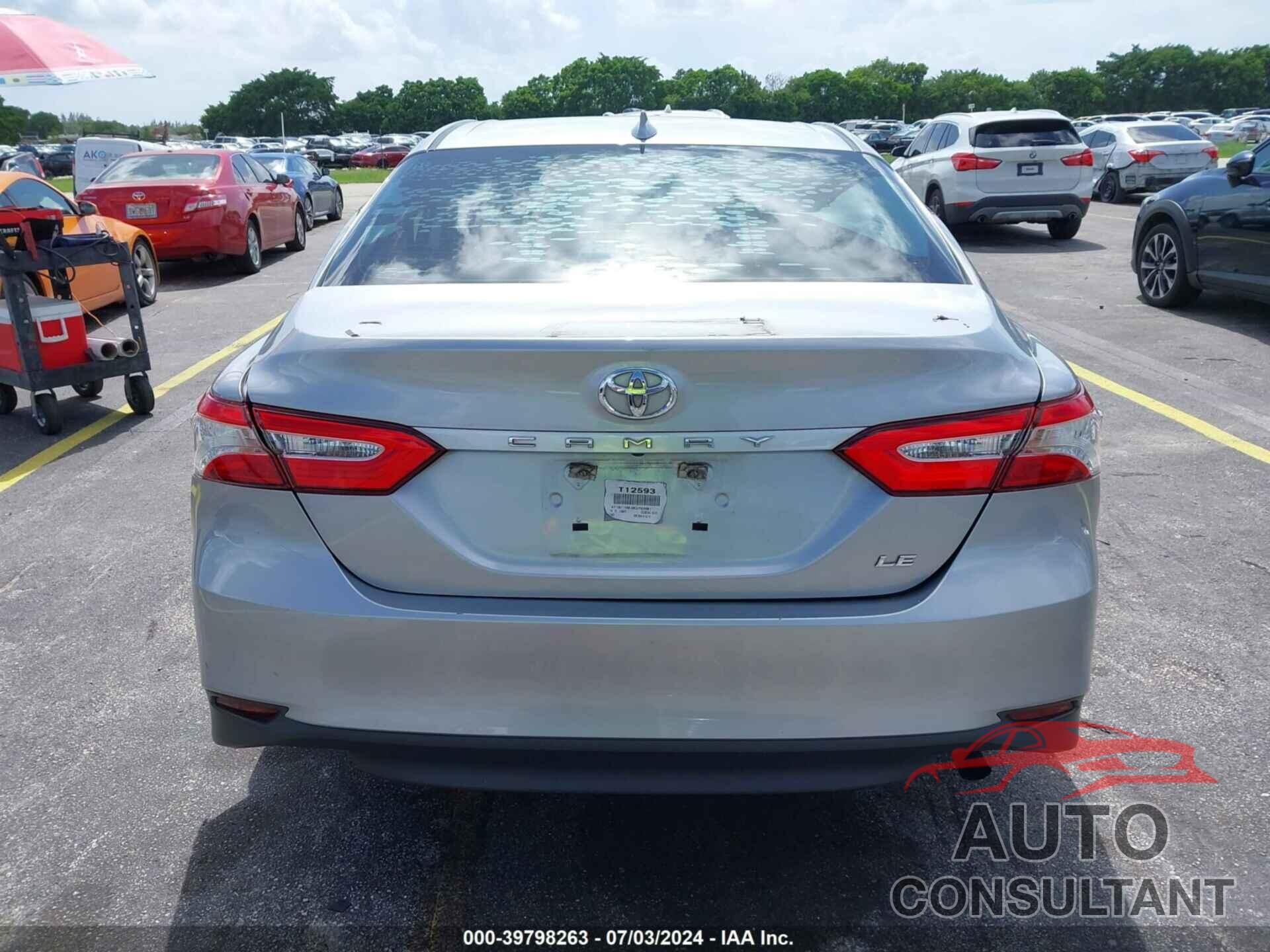 TOYOTA CAMRY 2019 - 4T1B11HK4KU752681