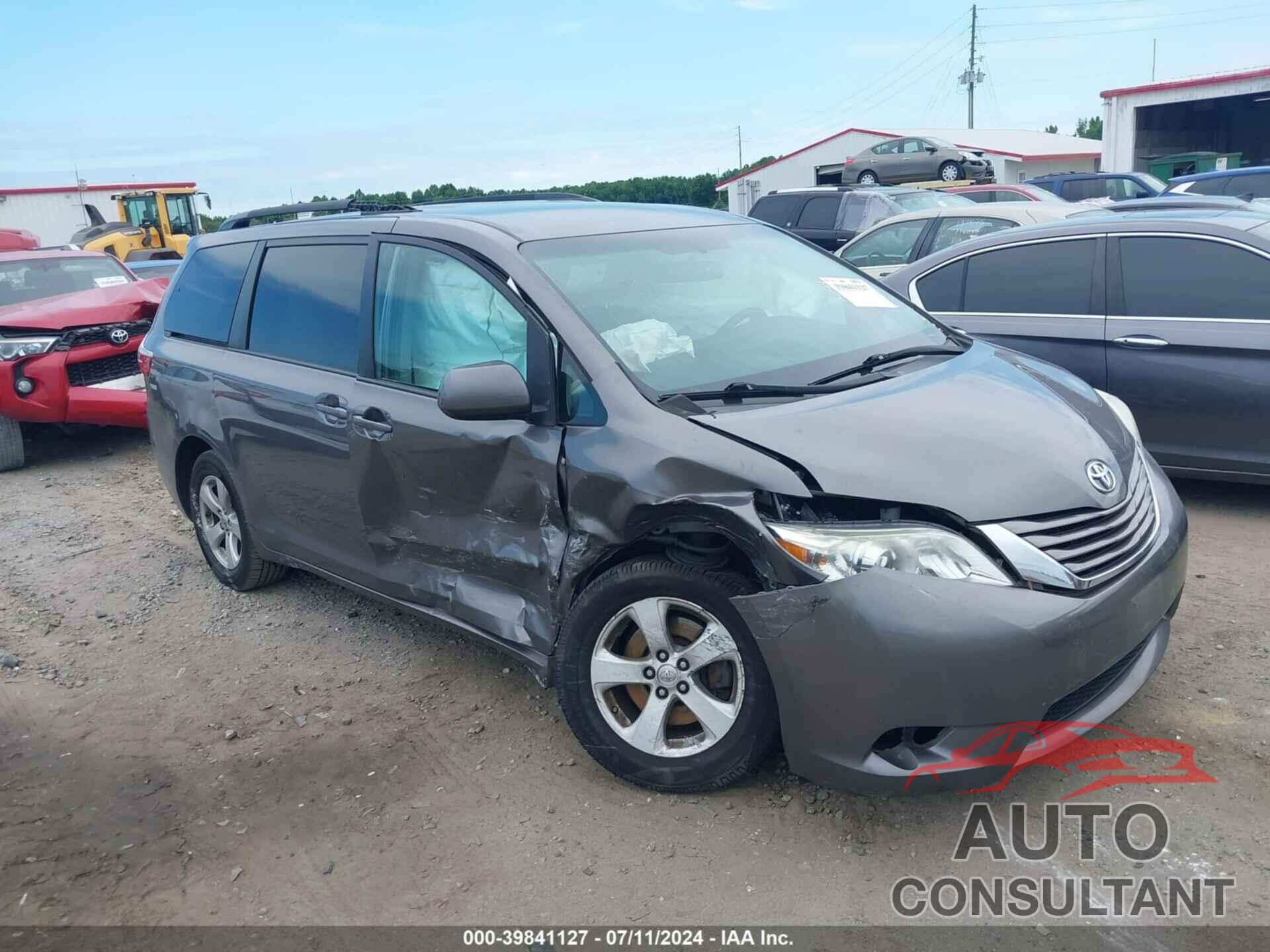 TOYOTA SIENNA 2017 - 5TDKZ3DC4HS871934