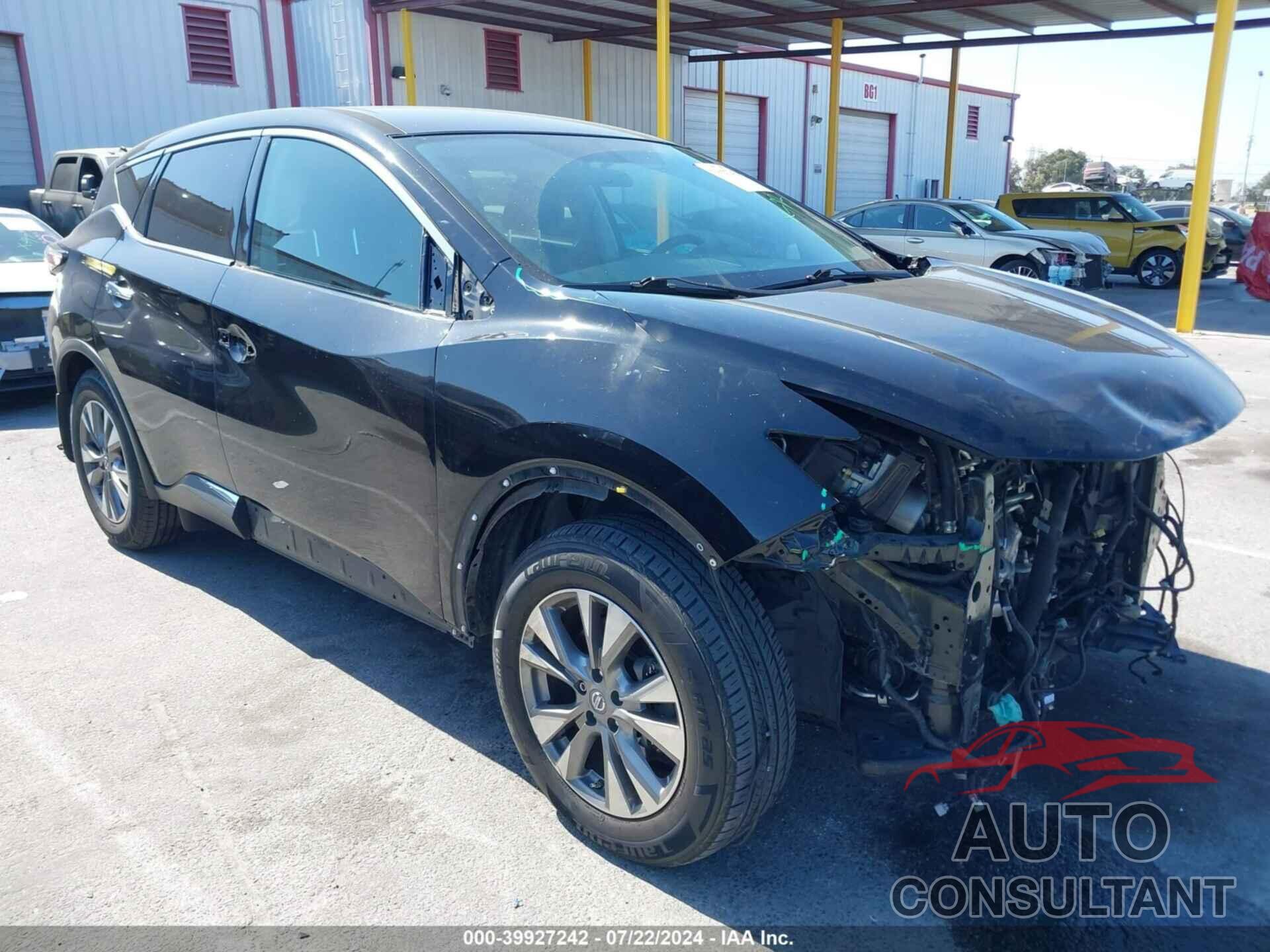 NISSAN MURANO 2018 - 5N1AZ2MG3JN131615