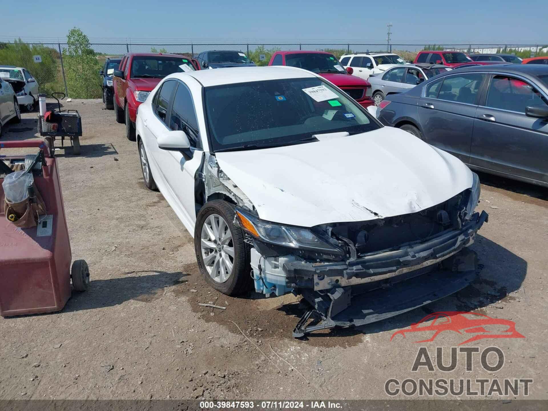 TOYOTA CAMRY 2019 - 4T1B11HK3KU685233