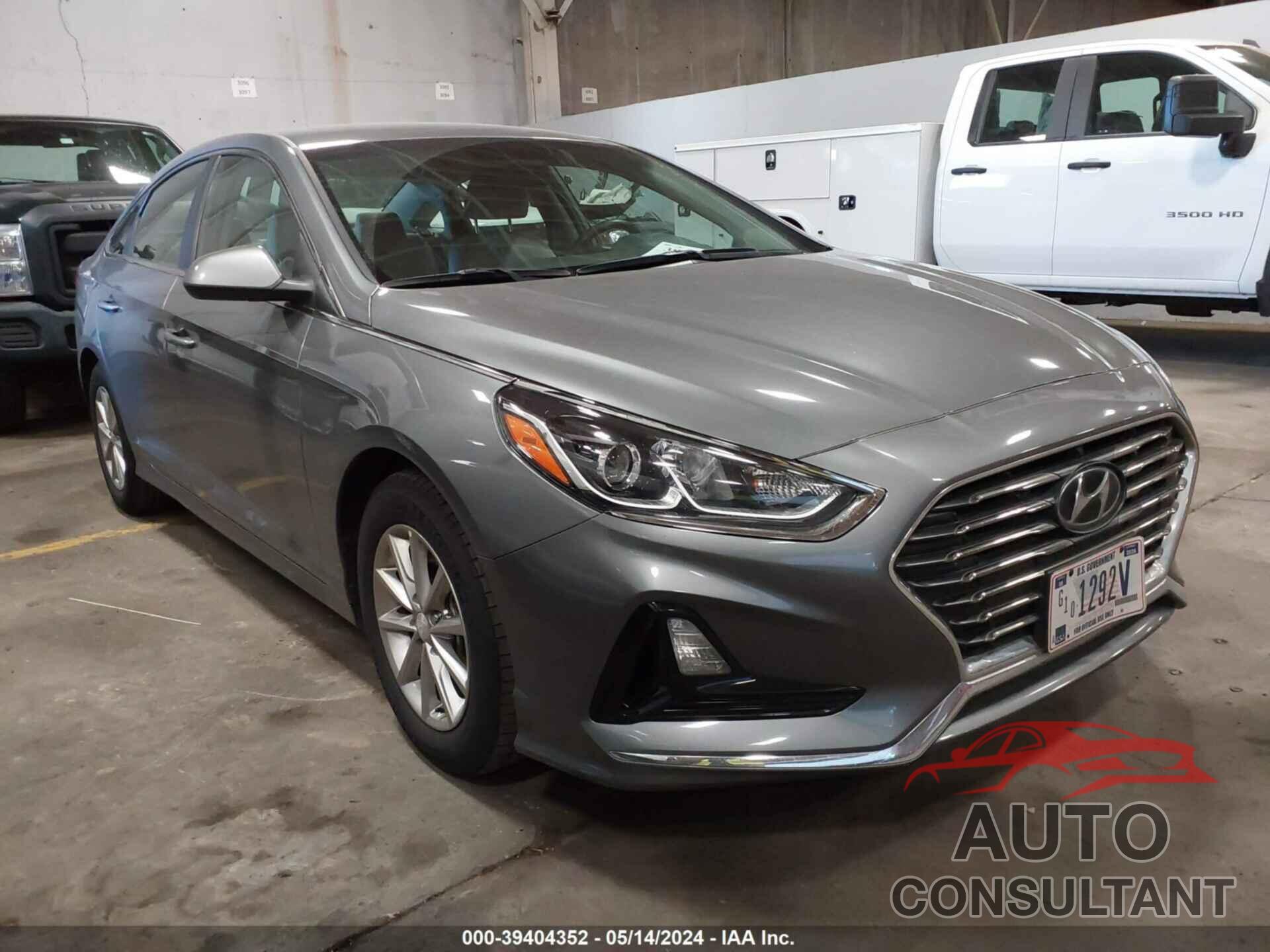 HYUNDAI SONATA 2018 - 5NPE24AA7JH687545