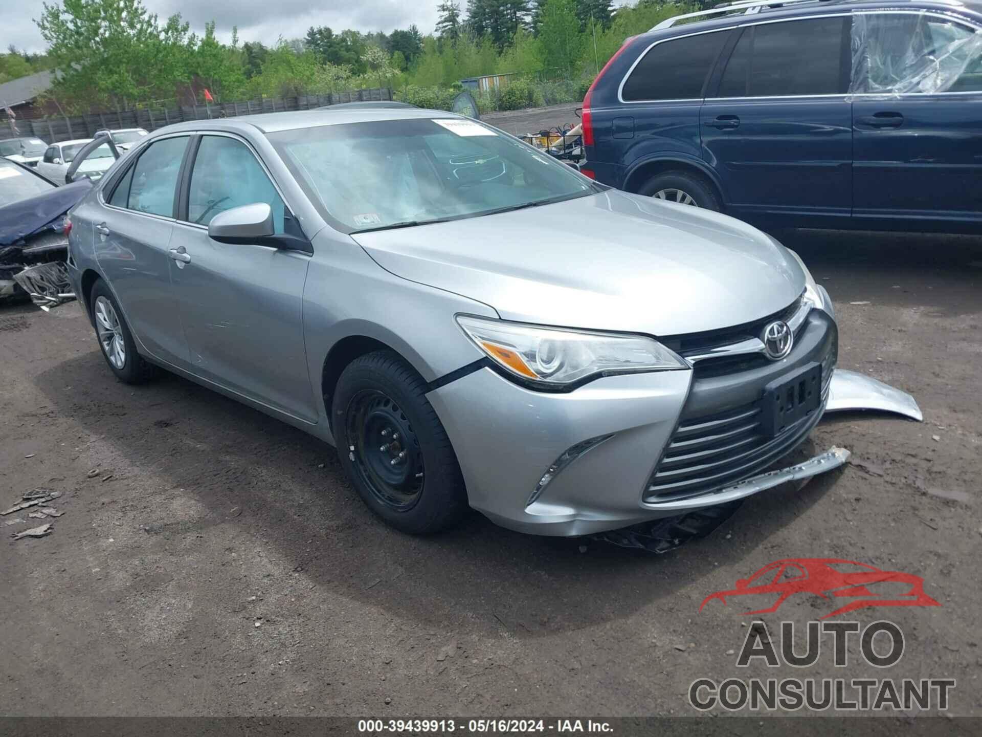 TOYOTA CAMRY 2016 - 4T4BF1FK2GR574366