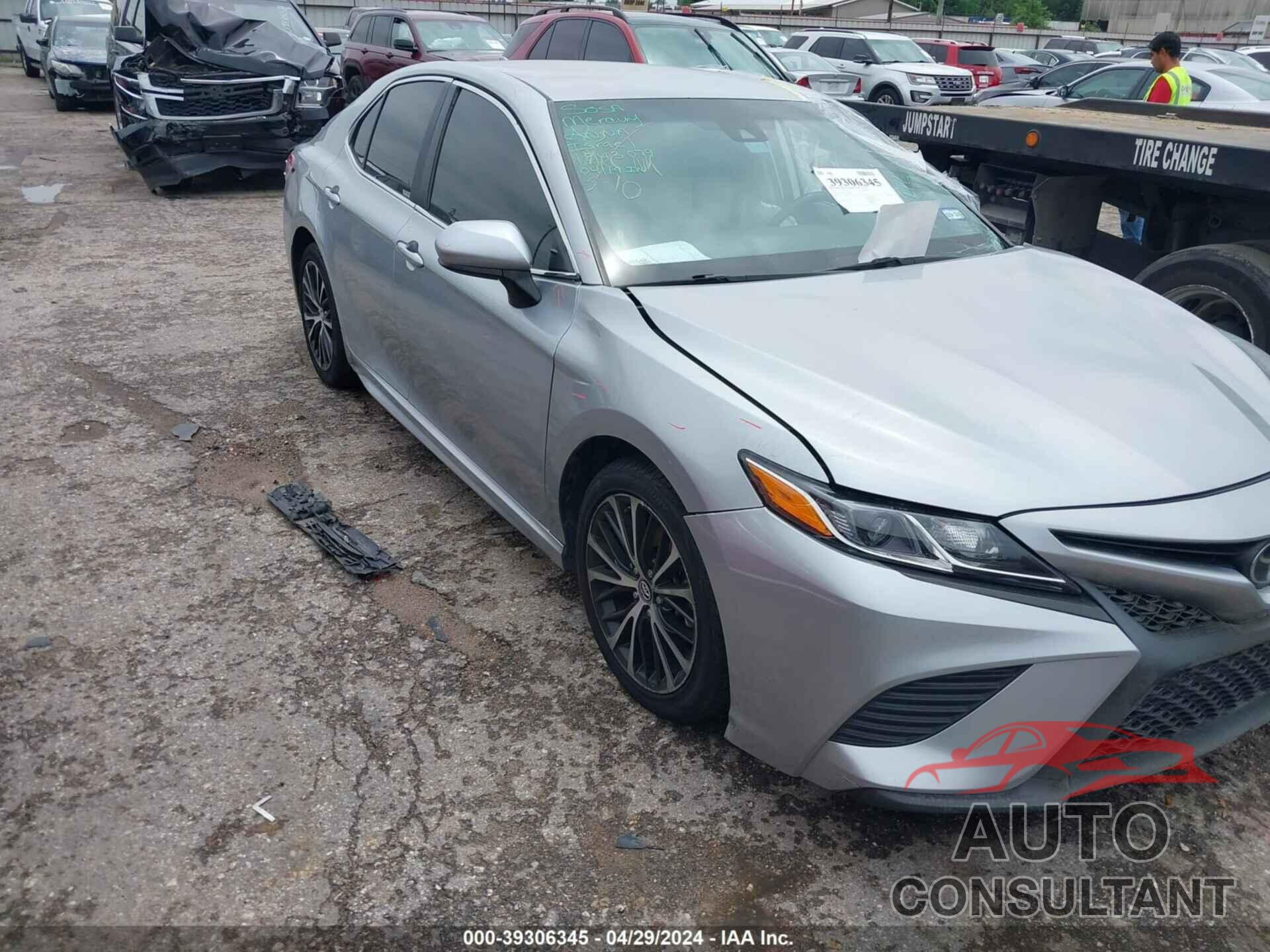 TOYOTA CAMRY 2020 - 4T1G11AK4LU350838