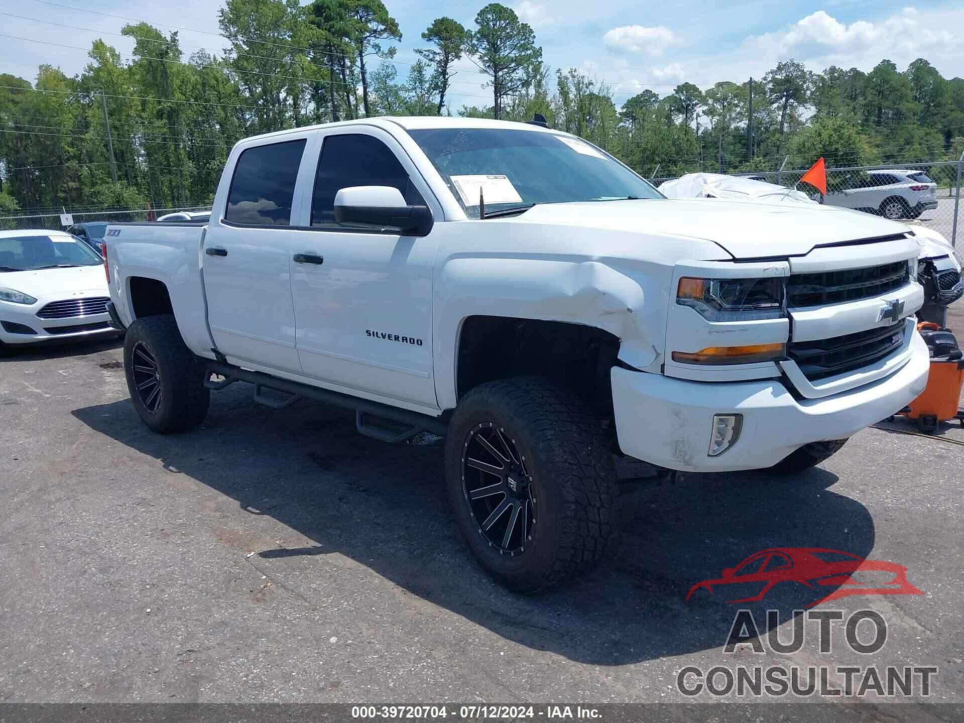 CHEVROLET SILVERADO 1500 2017 - 3GCUKRECXHG373959