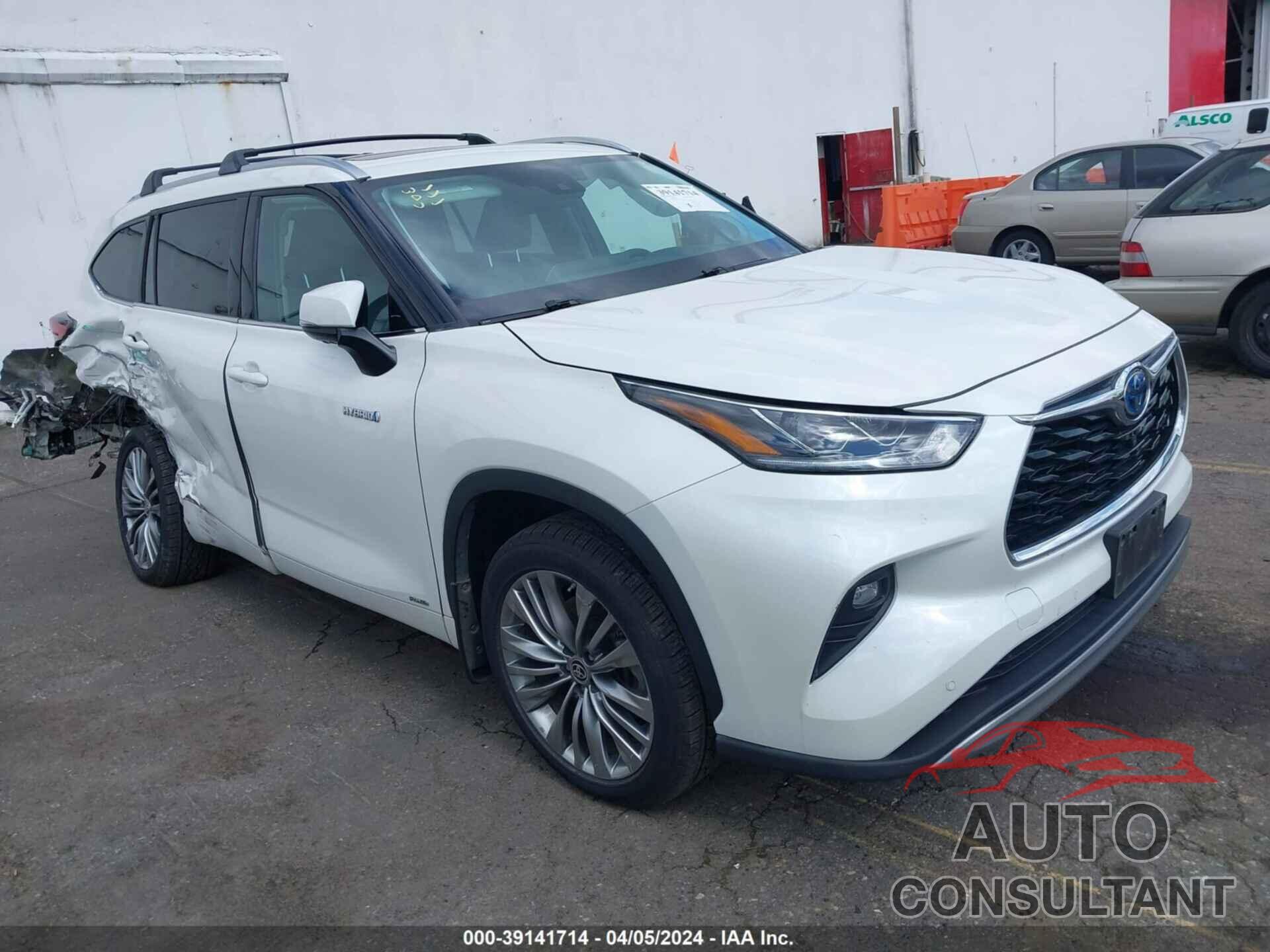 TOYOTA HIGHLANDER 2020 - 5TDEBRCH2LS011993