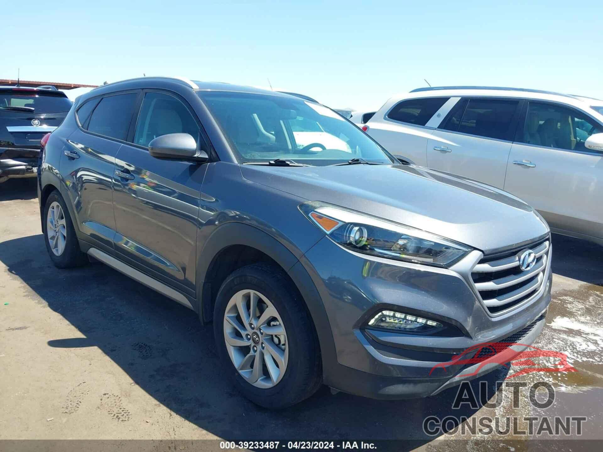 HYUNDAI TUCSON 2017 - KM8J33A48HU313554