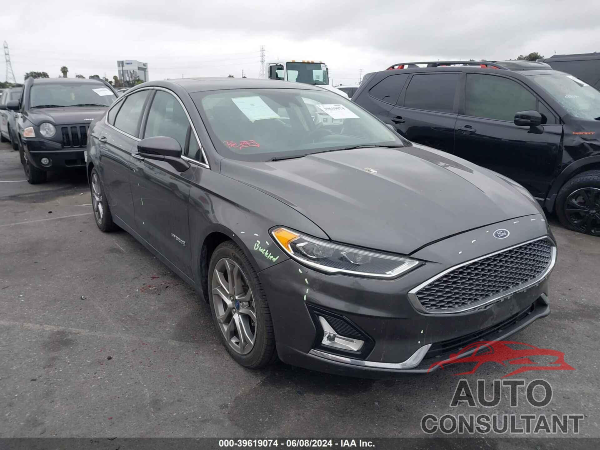 FORD FUSION HYBRID 2019 - 3FA6P0RUXKR135605