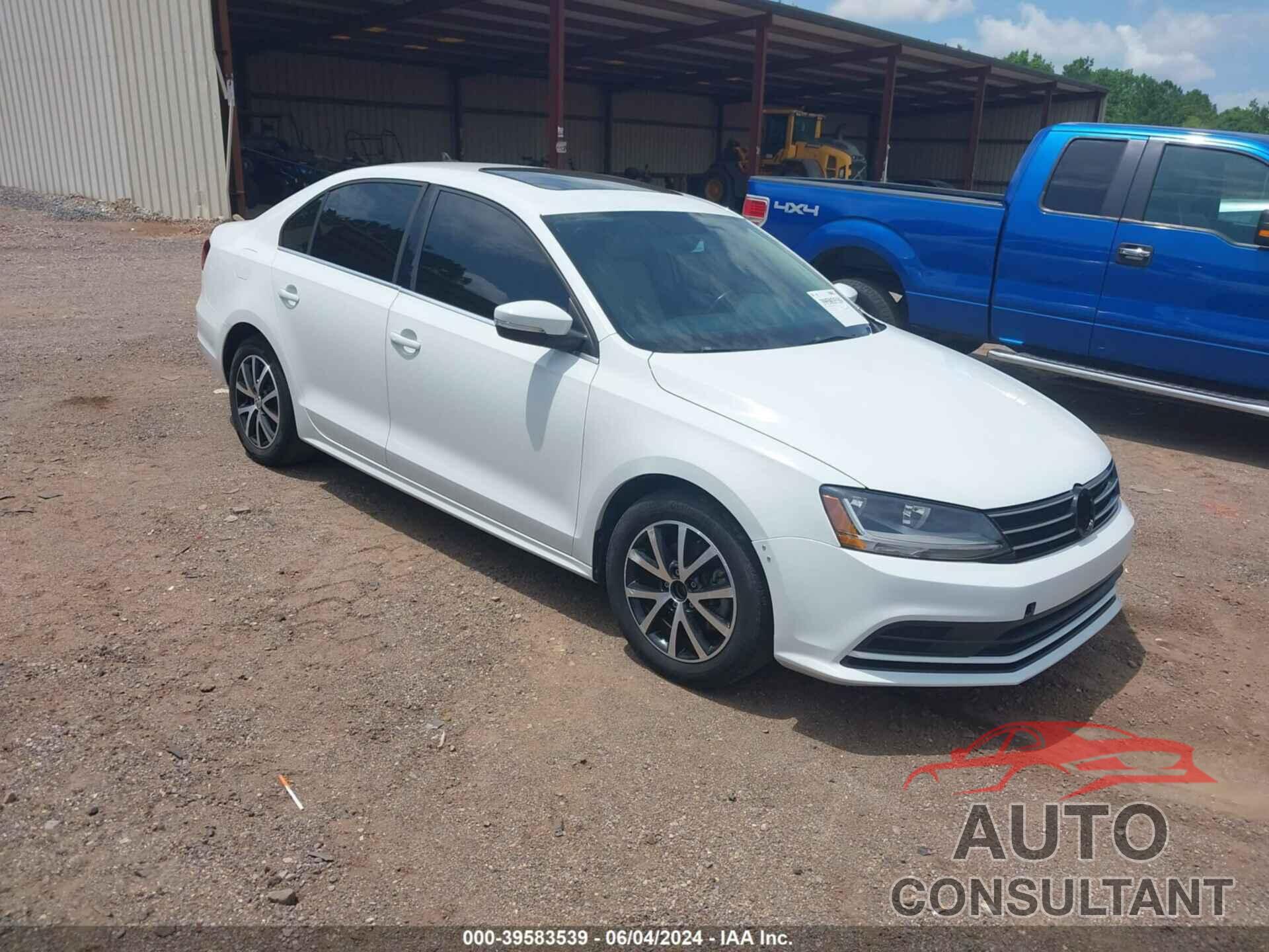 VOLKSWAGEN JETTA 2017 - 3VWDB7AJ2HM242421