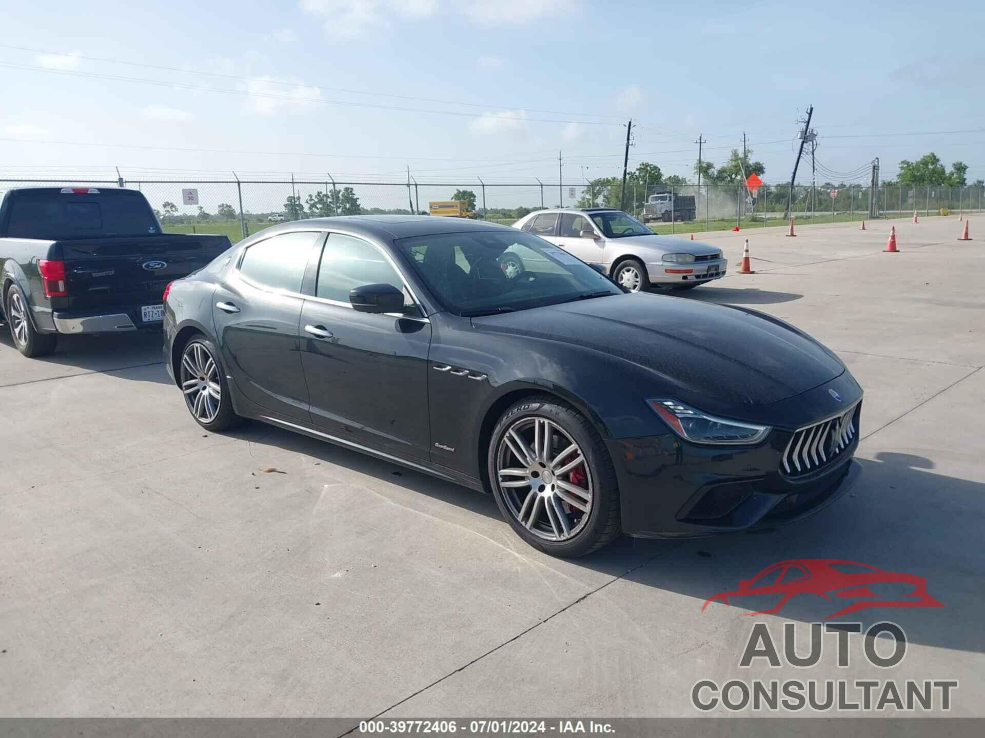 MASERATI GHIBLI 2018 - ZAM57YSS9J1260127