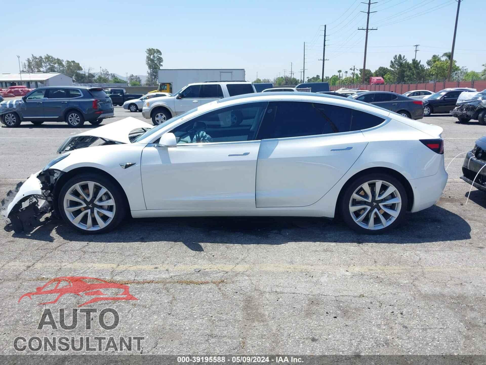 TESLA MODEL 3 2019 - 5YJ3E1EA7KF323777