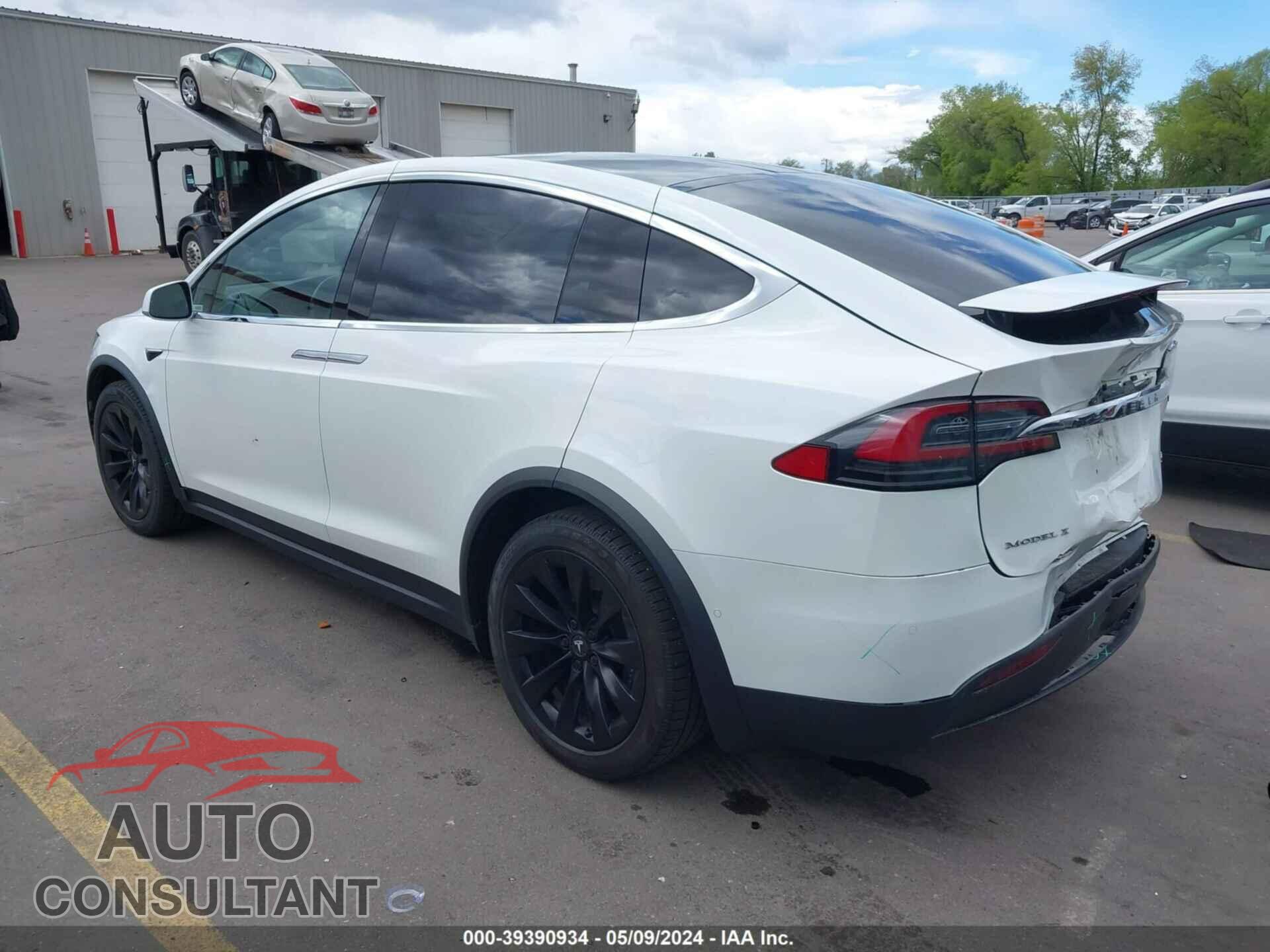 TESLA MODEL X 2017 - 5YJXCBE21HF066503