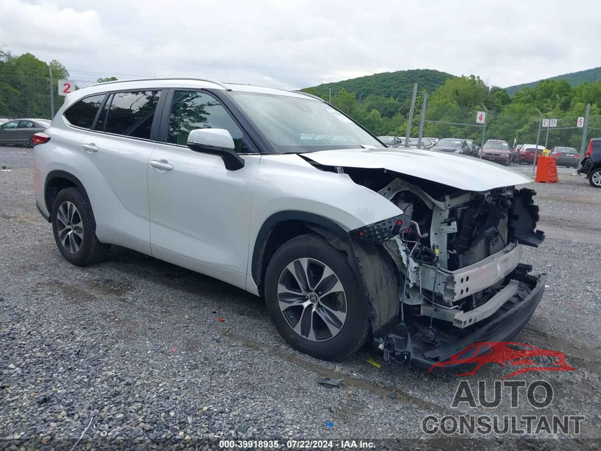 TOYOTA HIGHLANDER 2023 - 5TDKDRAHXPS007762