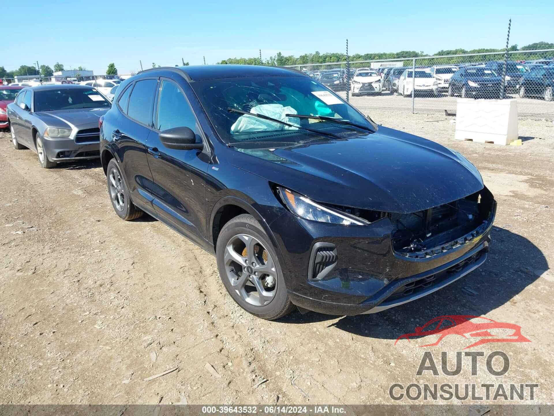 FORD ESCAPE 2023 - 1FMCU0MZXPUB18033
