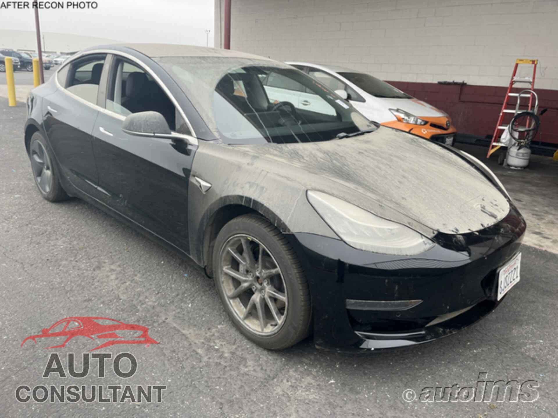 TESLA MODEL 3 2019 - 5YJ3E1EB5KF193488
