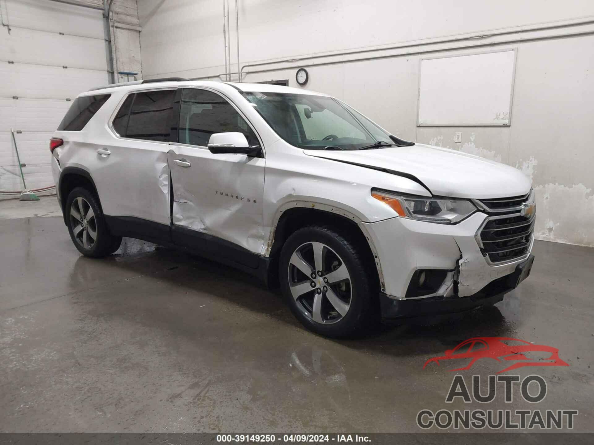 CHEVROLET TRAVERSE 2018 - 1GNEVHKW0JJ216750