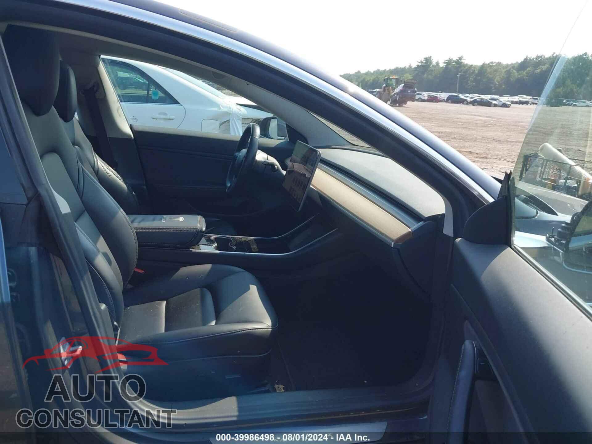 TESLA MODEL 3 2018 - 5YJ3E1EB0JF116672