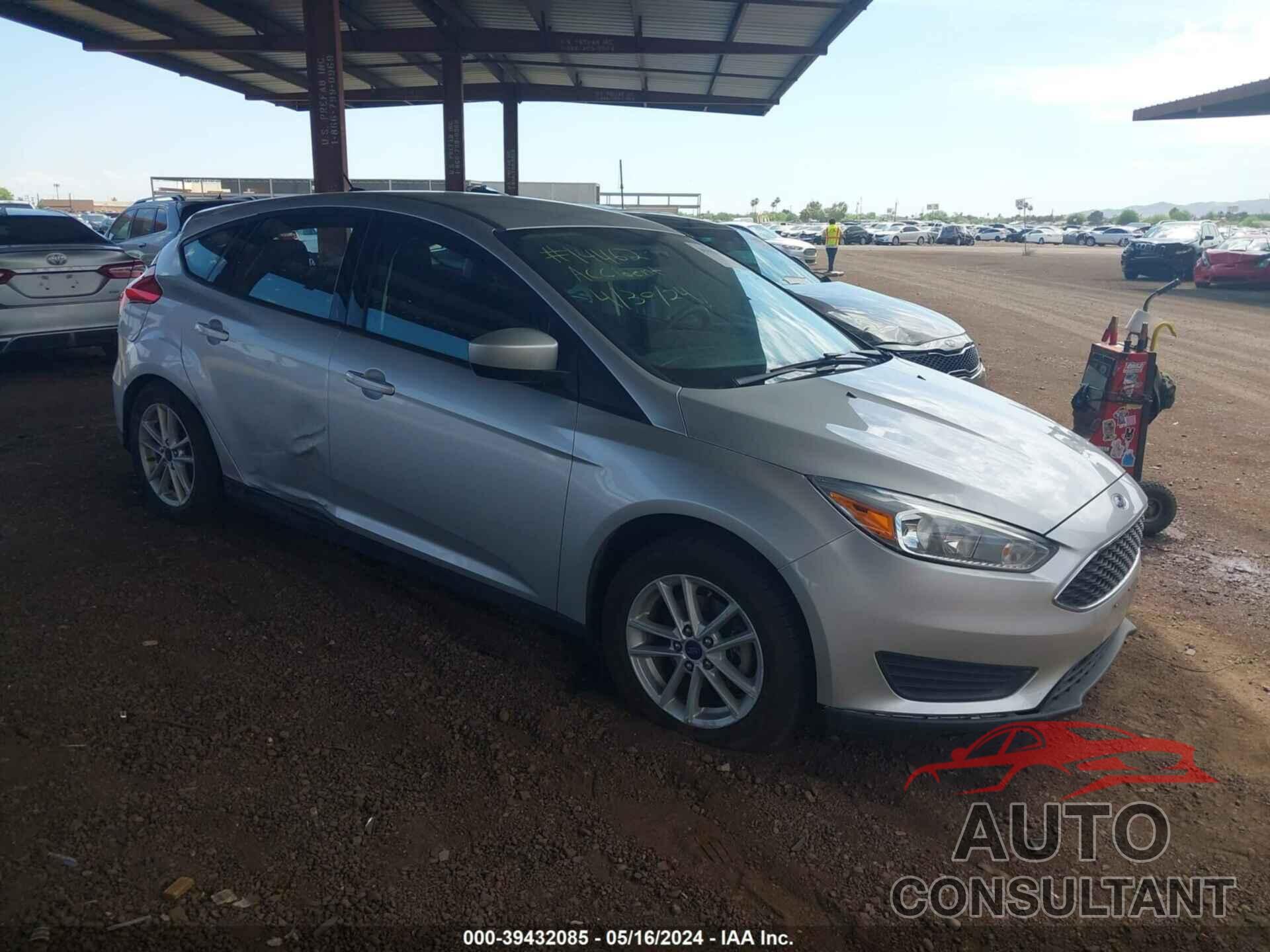 FORD FOCUS 2018 - 1FADP3K2XJL326651