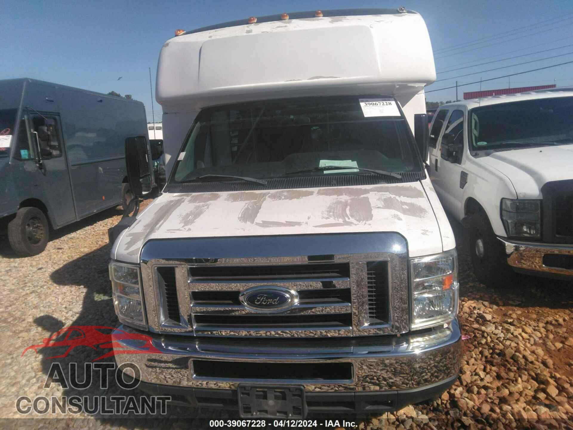 FORD ECONOLINE 2017 - 1FDEE3FS3HDC20783