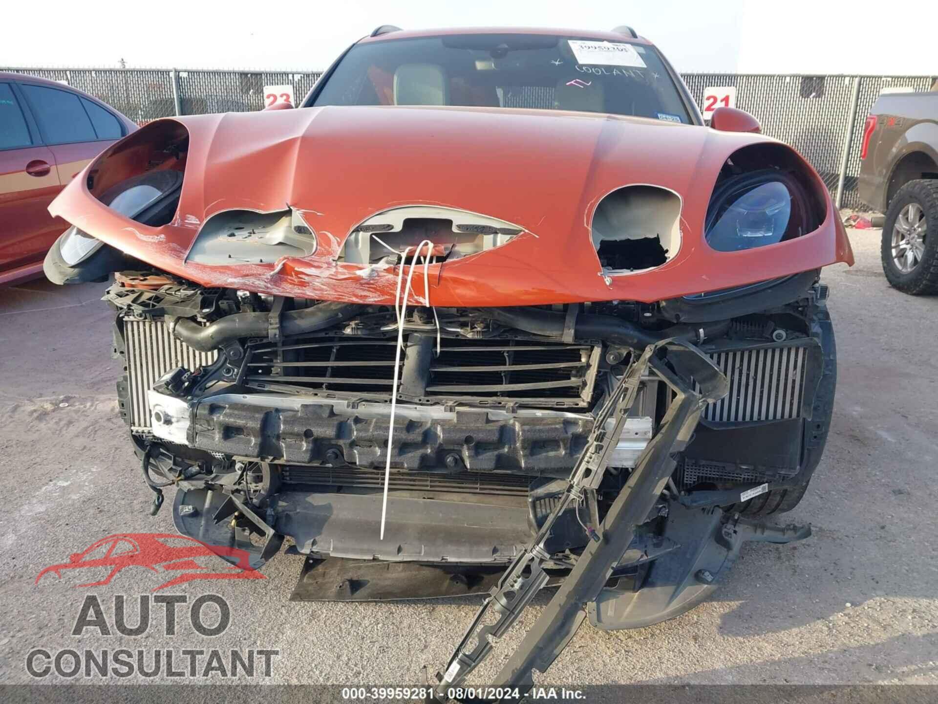 PORSCHE MACAN 2022 - WP1AF2A59NLB31070