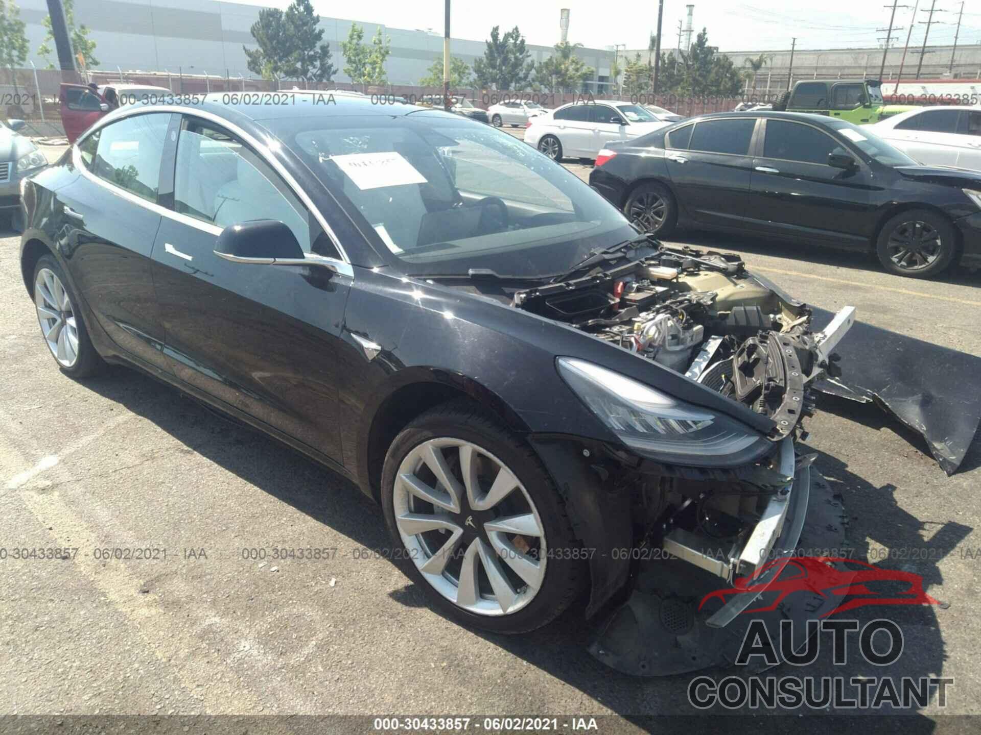 TESLA MODEL 3 2019 - 5YJ3E1EA9KF445153