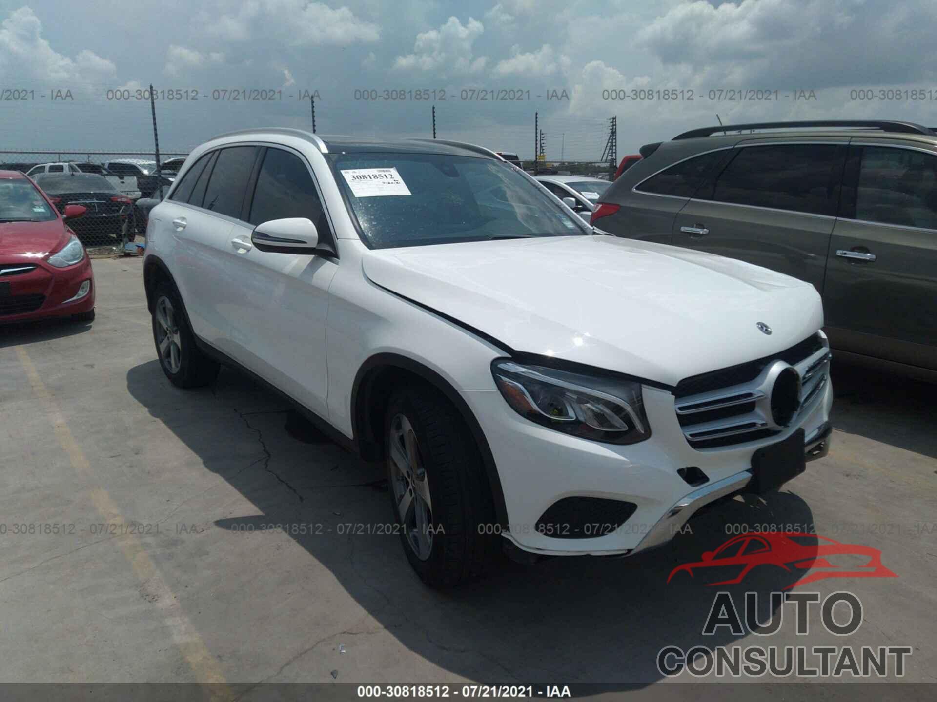 MERCEDES-BENZ GLC 2019 - WDC0G4JB5KV157820