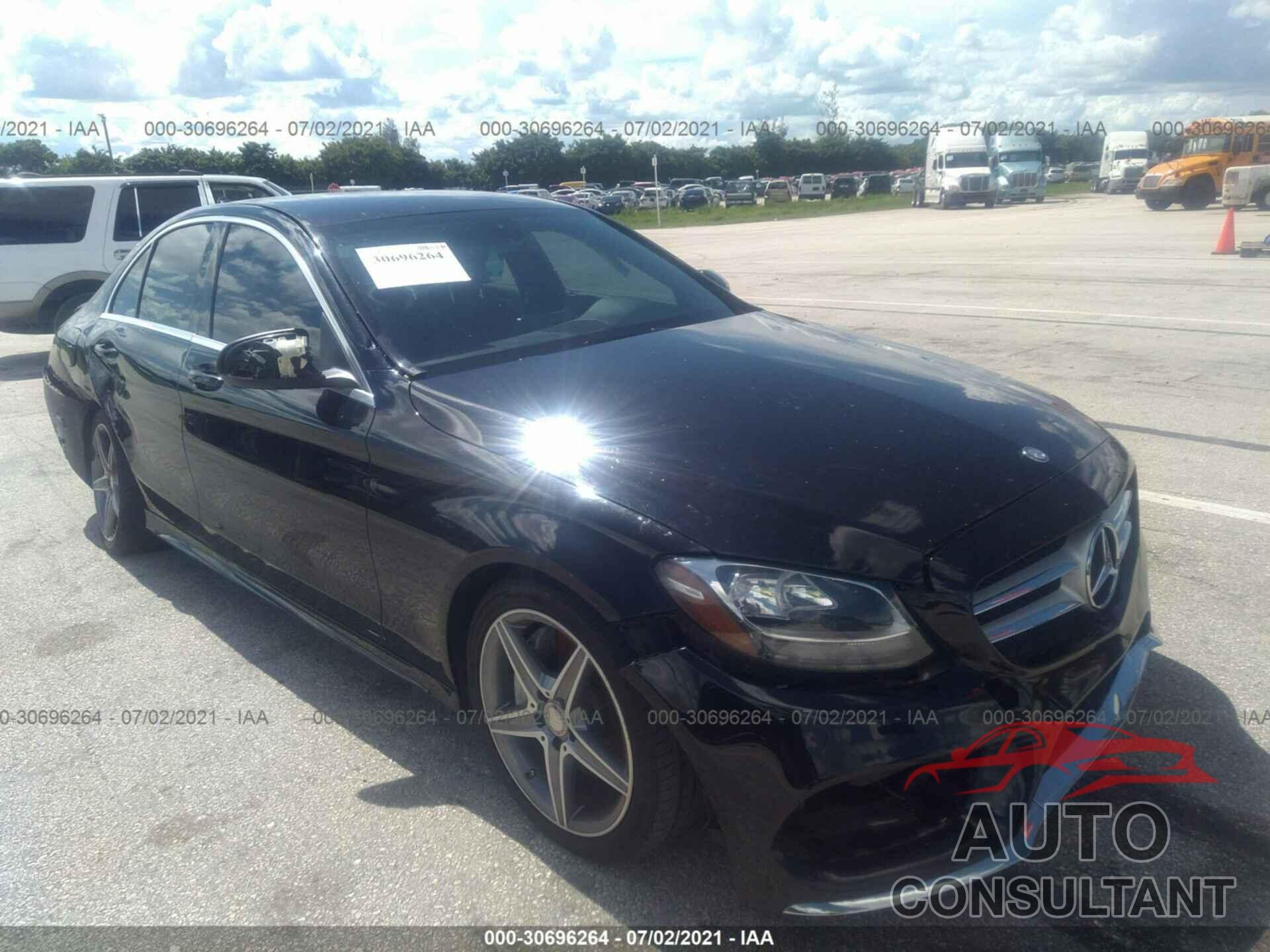 MERCEDES-BENZ C-CLASS 2016 - 55SWF4JB4GU172123