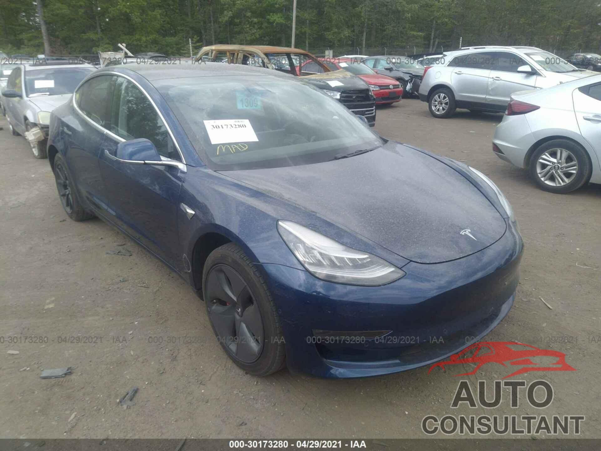 TESLA MODEL 3 2017 - 5YJ3E1EA8HF001495