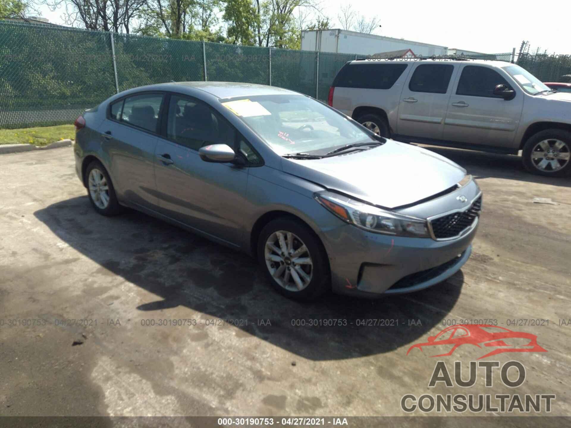 KIA FORTE 2017 - 3KPFL4A74HE109648