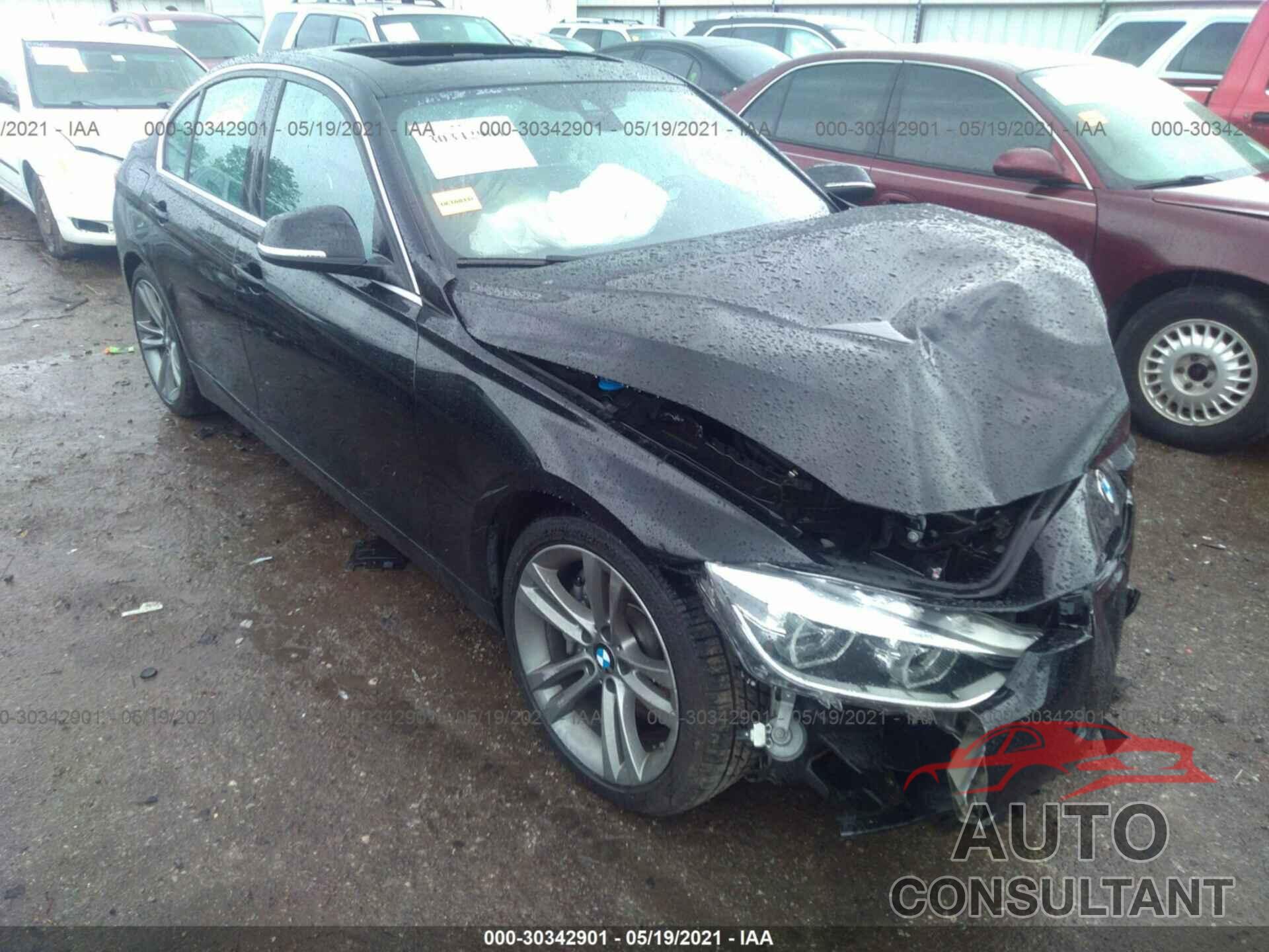 BMW 3 SERIES 2017 - WBA8B7G30HNU37840