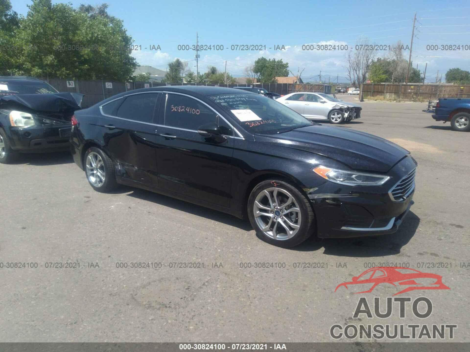 FORD FUSION 2019 - 3FA6P0CD8KR141735