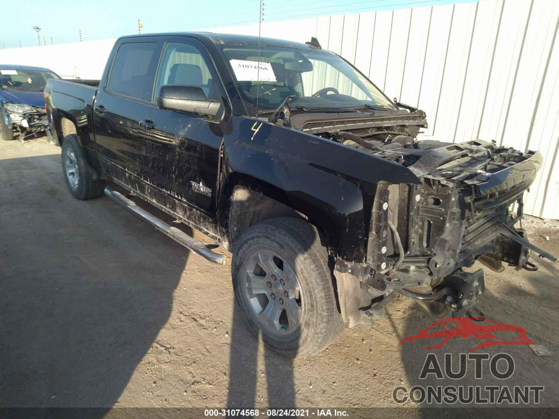 CHEVROLET SILVERADO 1500 2018 - 3GCUKREC4JG461900