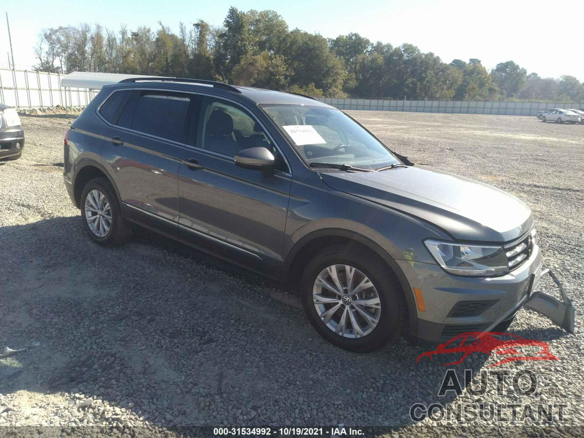 VOLKSWAGEN TIGUAN 2018 - 3VV3B7AX0JM167888