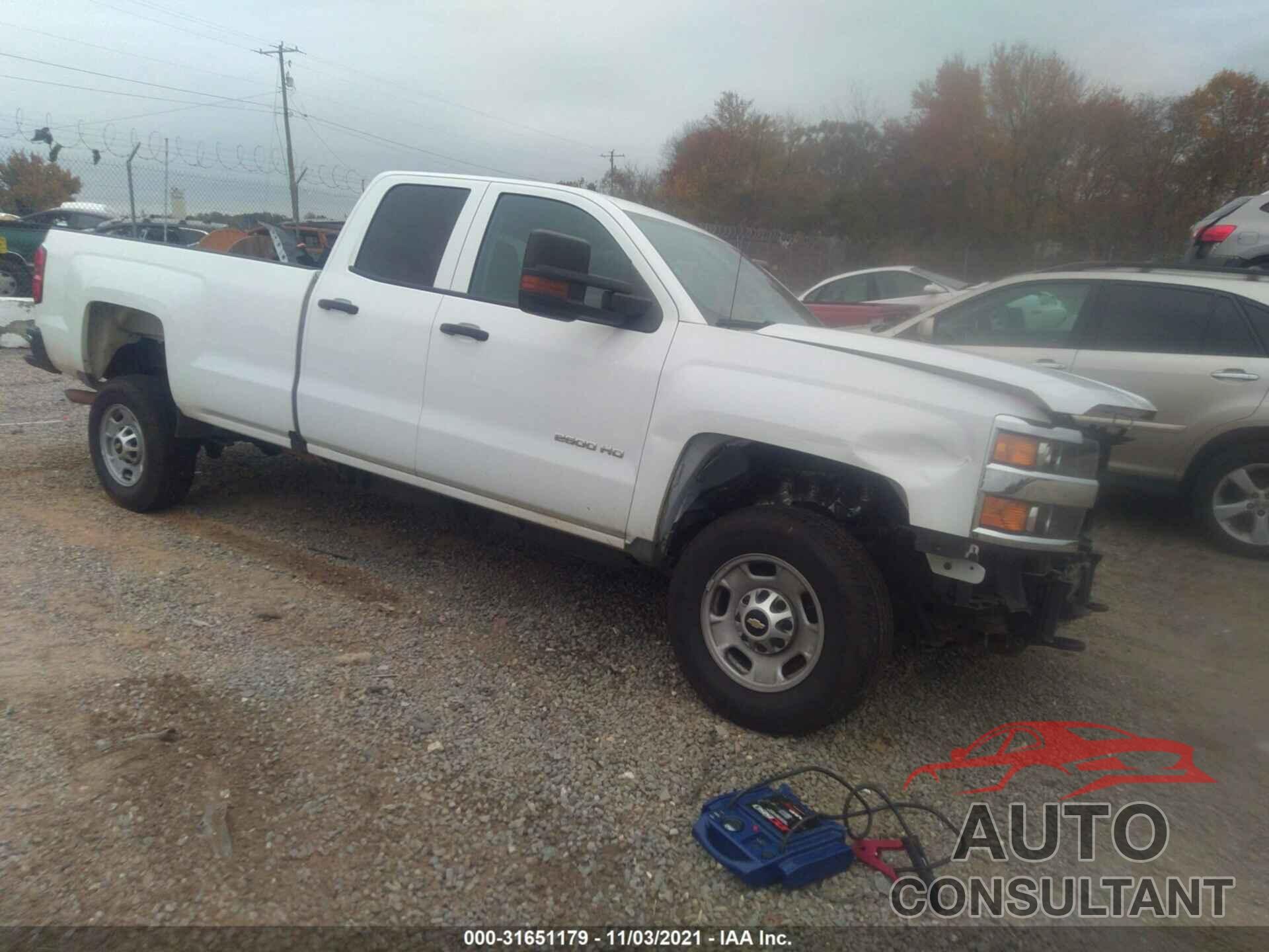 CHEVROLET SILVERADO 2500HD 2018 - 1GC2KUEG4JZ169788