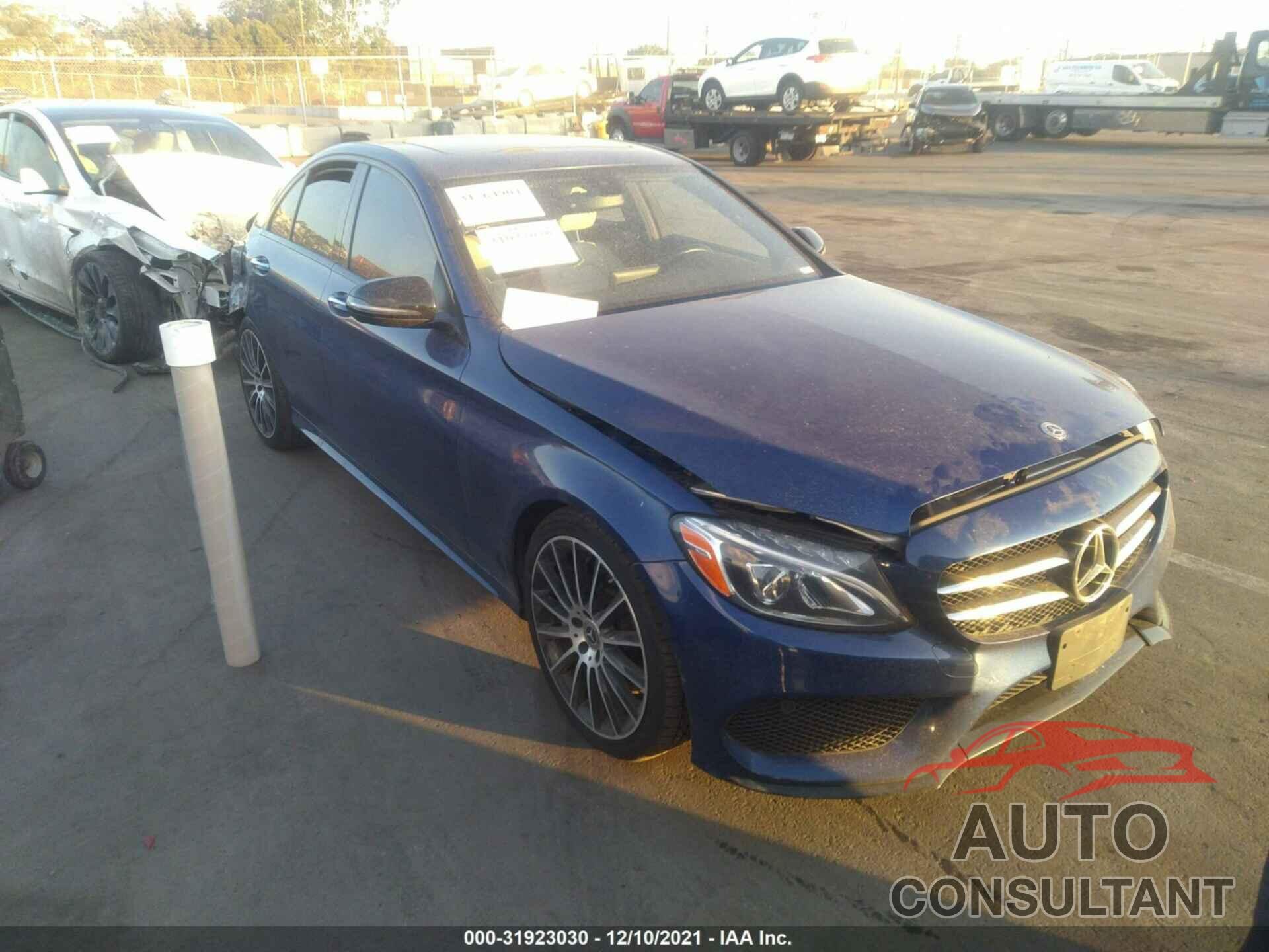 MERCEDES-BENZ C-CLASS 2018 - 55SWF4JB0JU244992