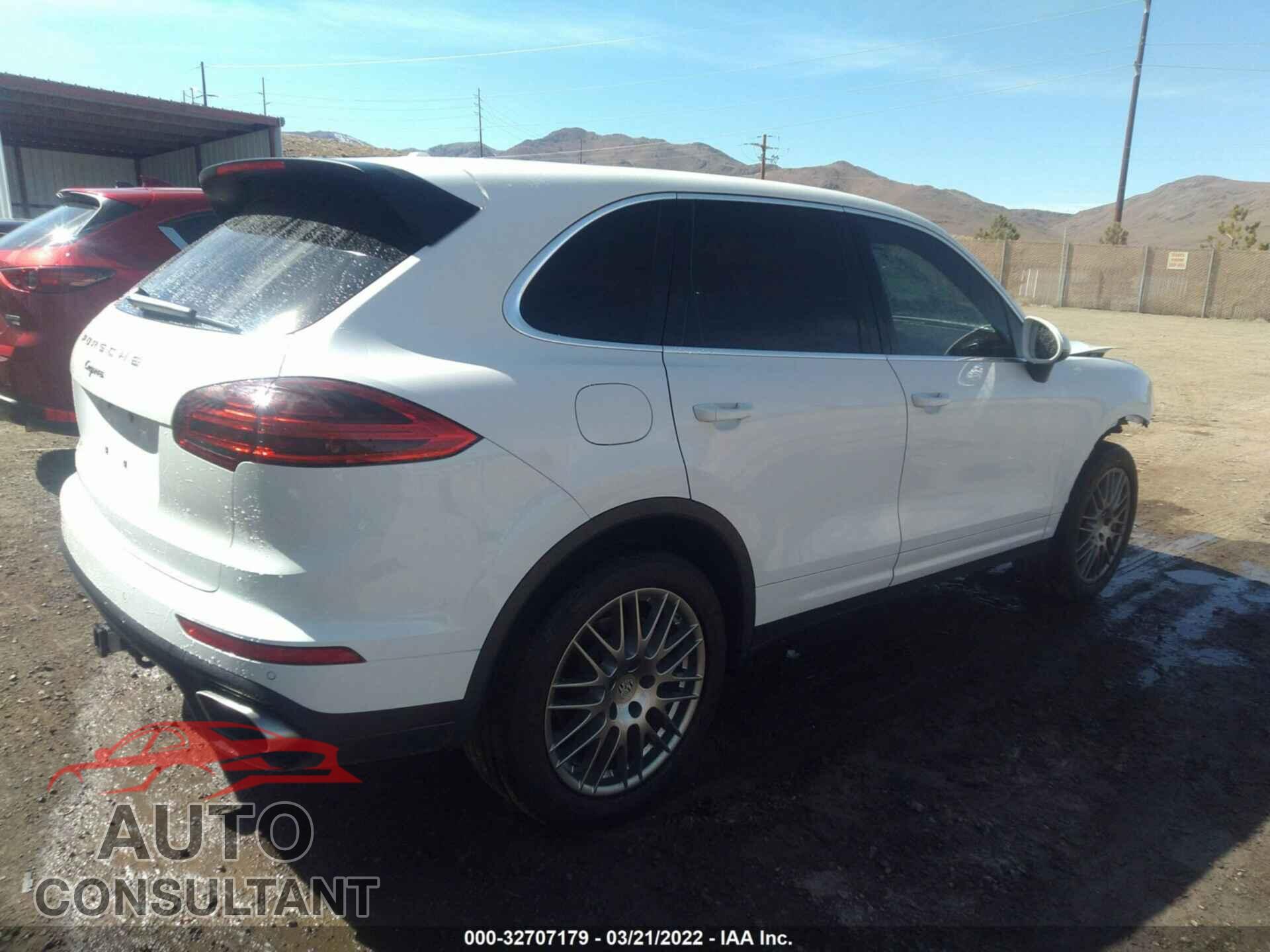 PORSCHE CAYENNE 2016 - WP1AA2A26GLA10794