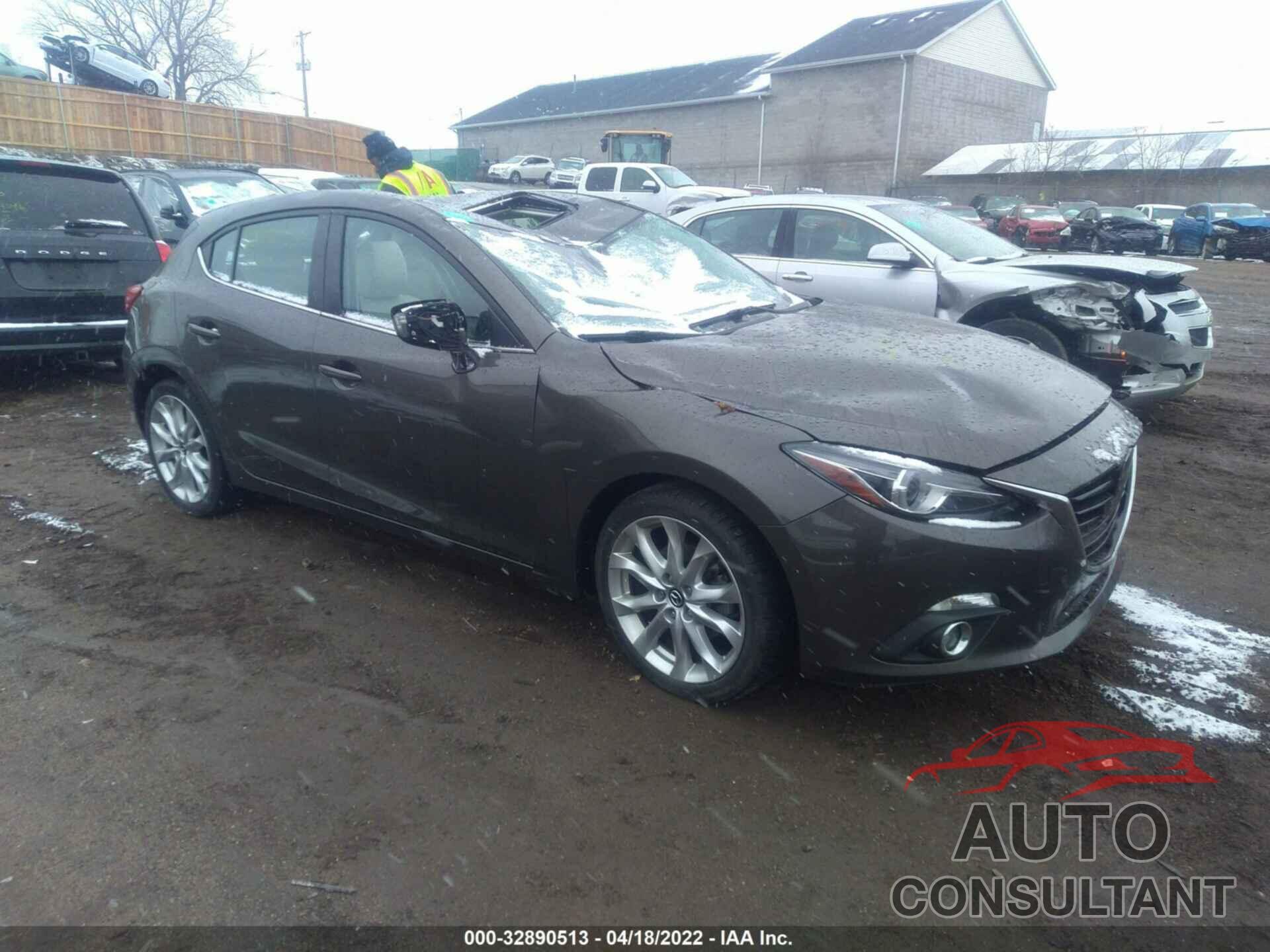 MAZDA MAZDA3 2016 - JM1BM1N36G1333183