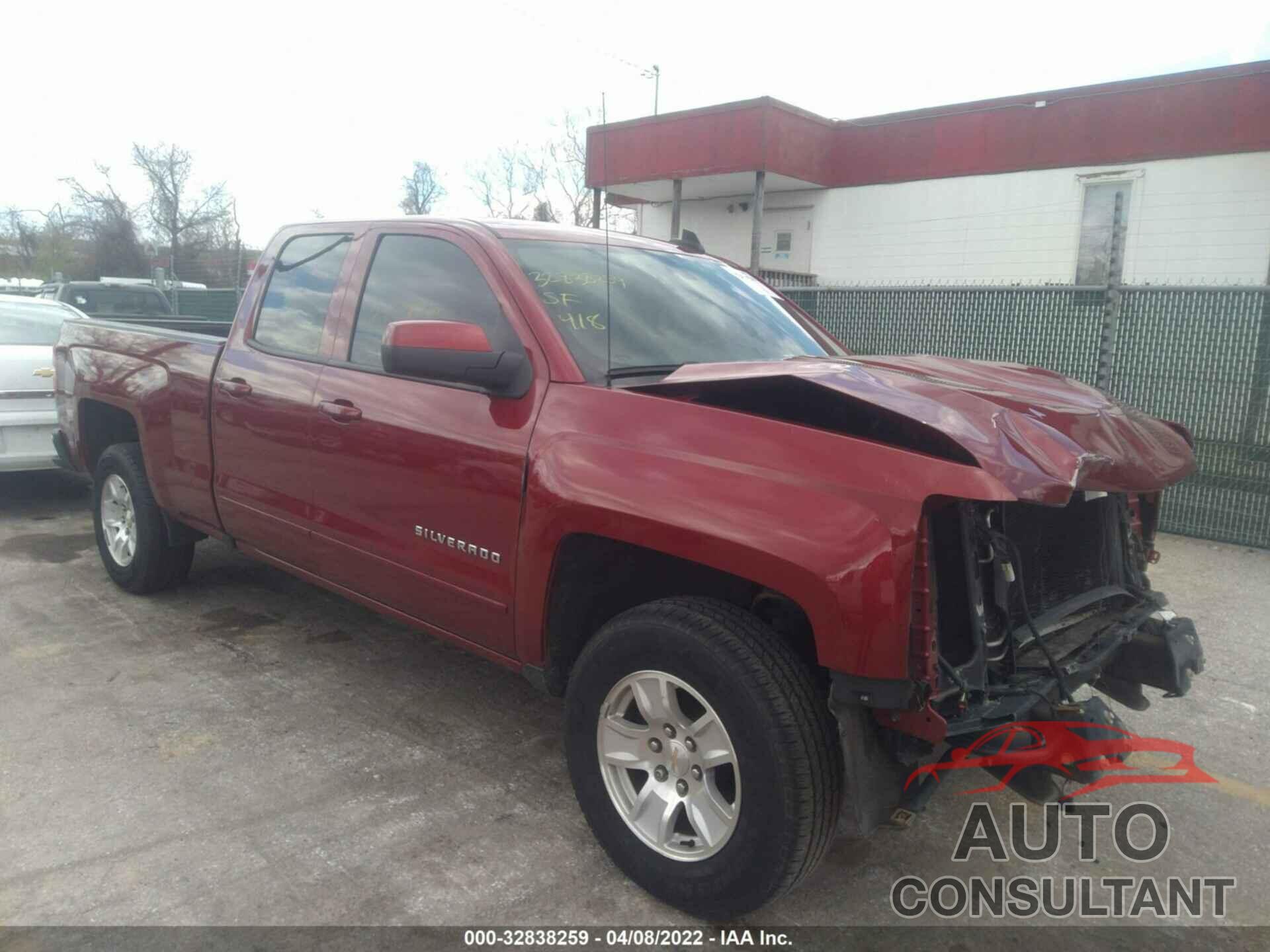 CHEVROLET SILVERADO 1500 2018 - 1GCVKREC5JZ269938