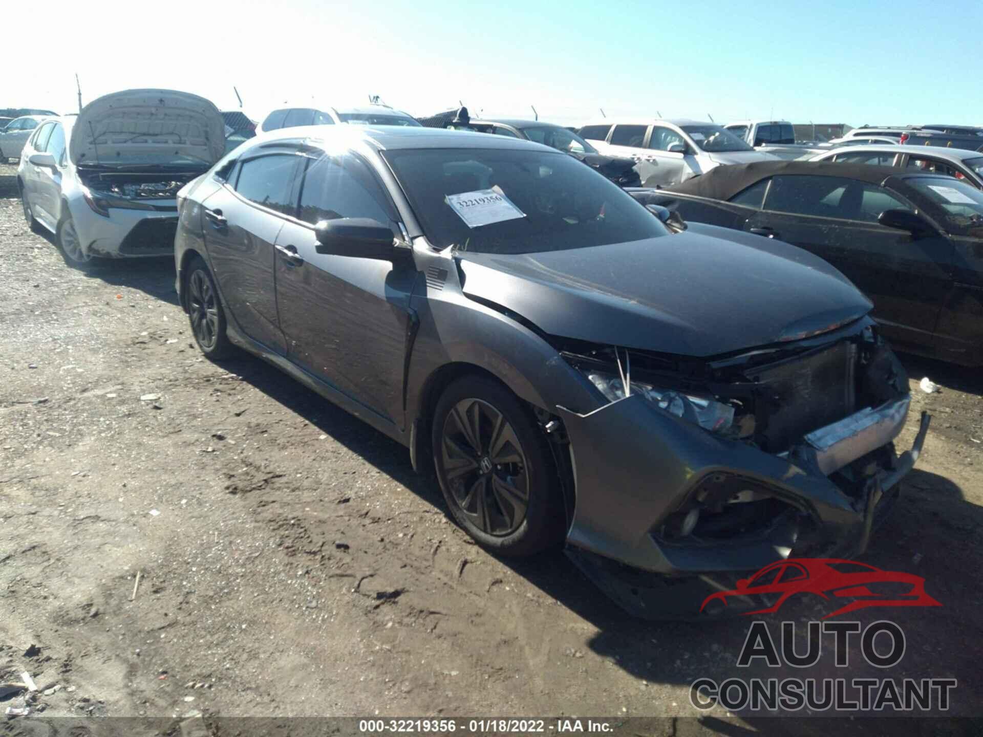 HONDA CIVIC HATCHBACK 2017 - SHHFK7H53HU207751