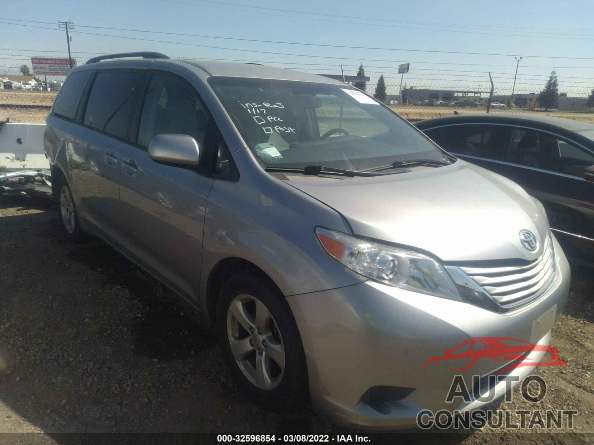 TOYOTA SIENNA 2017 - 5TDKZ3DC1HS831178