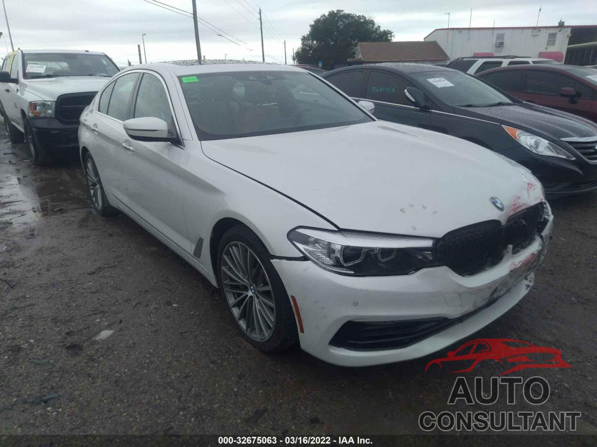 BMW 5 SERIES 2018 - WBAJA5C54JWA37721