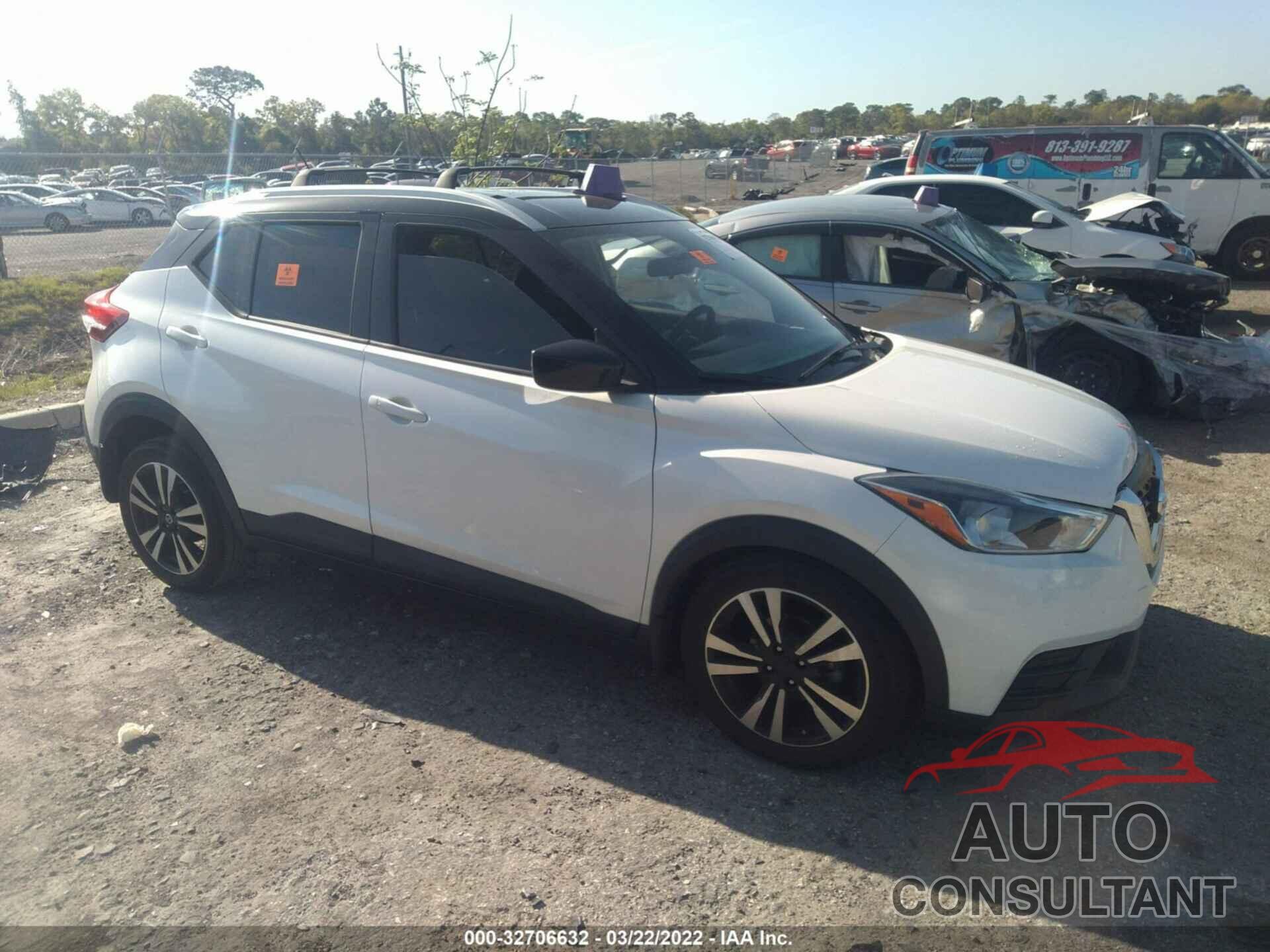 NISSAN KICKS 2018 - 3N1CP5CU6JL511854