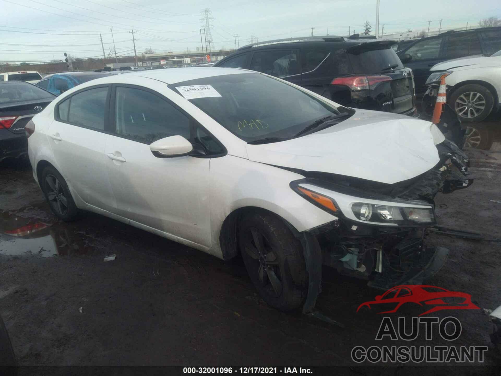 KIA FORTE 2018 - 3KPFL4A74JE242464