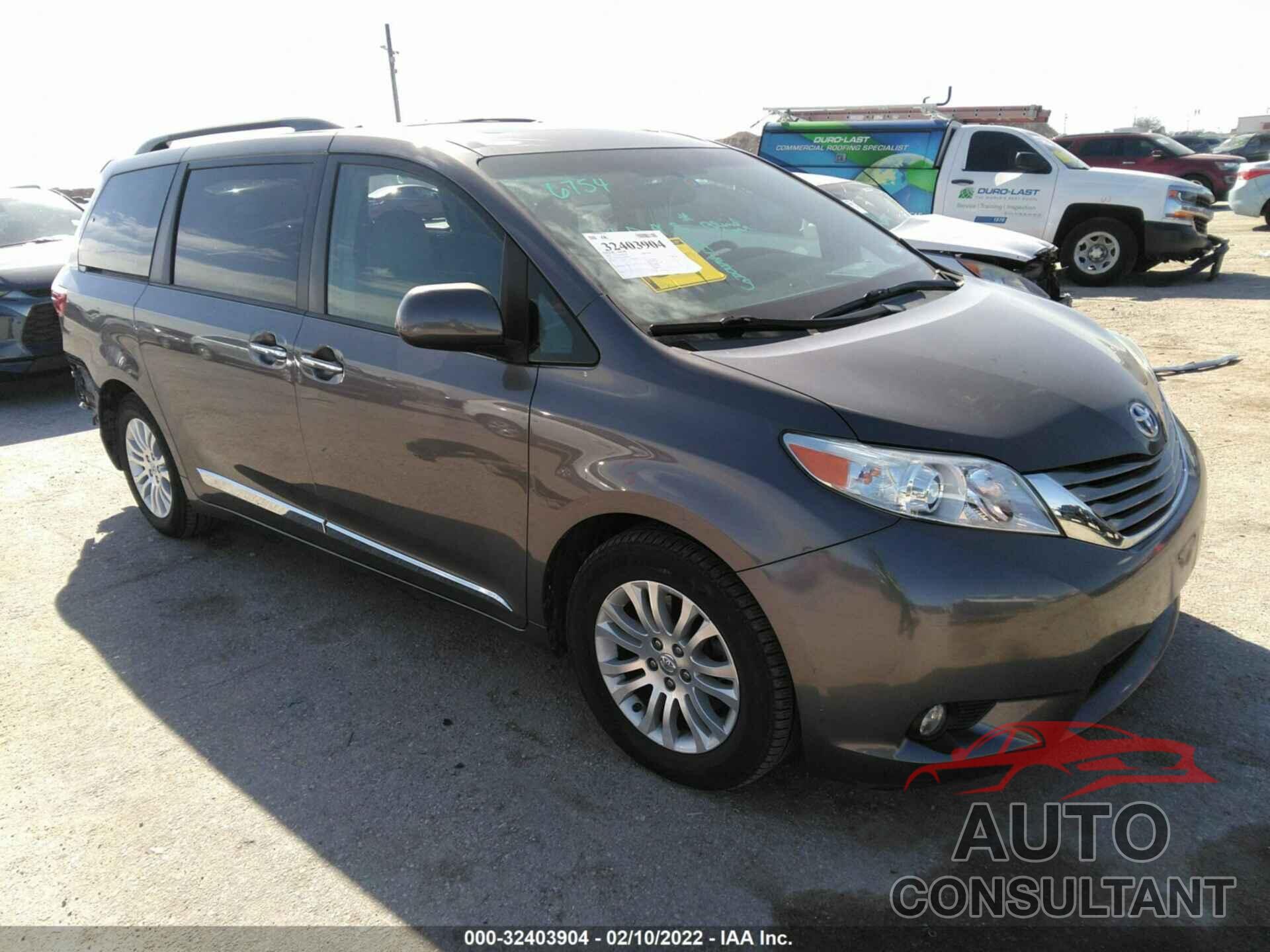 TOYOTA SIENNA 2017 - 5TDYZ3DC3HS787629