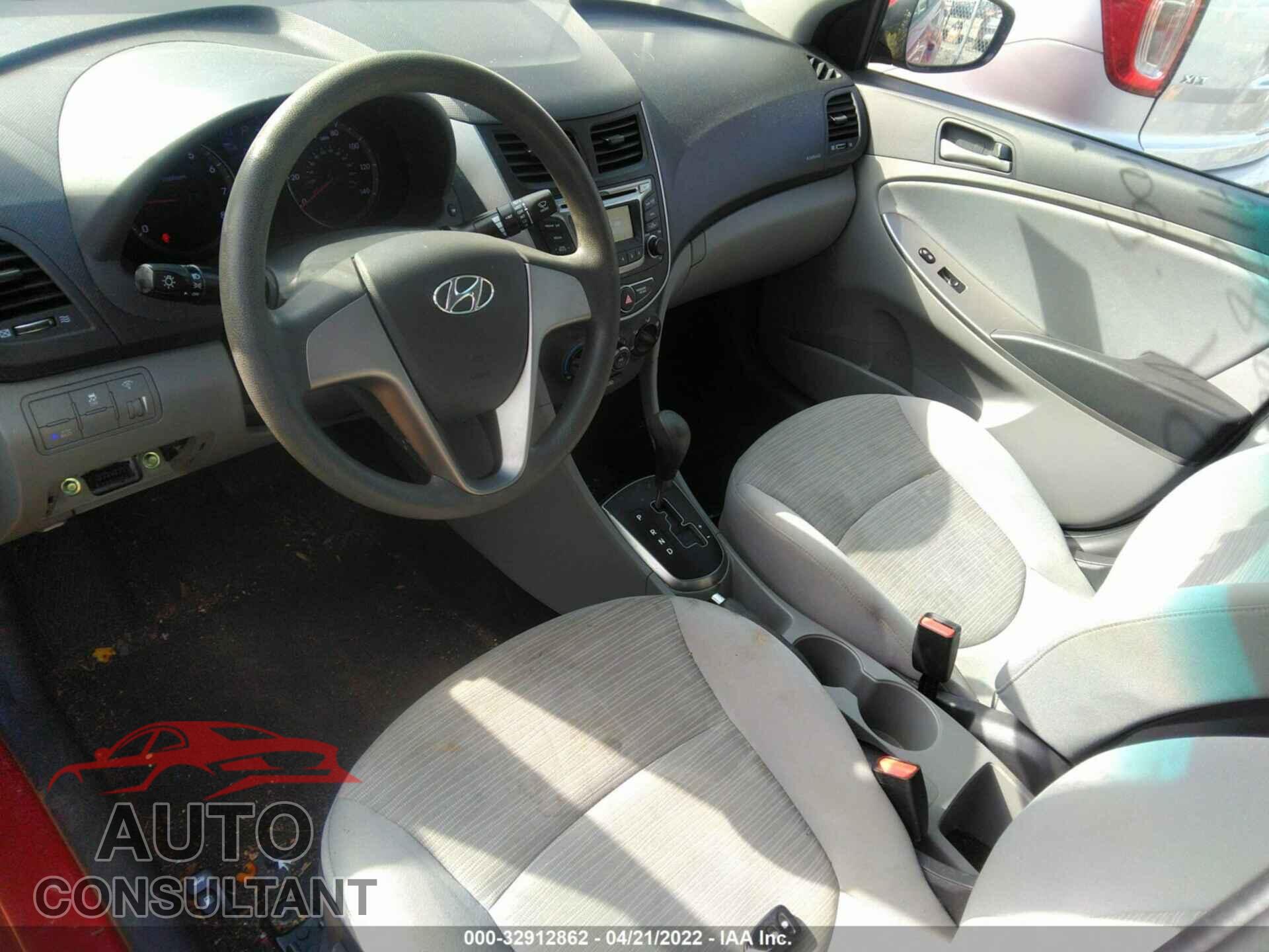 HYUNDAI ACCENT 2017 - KMHCT4AE8HU307616