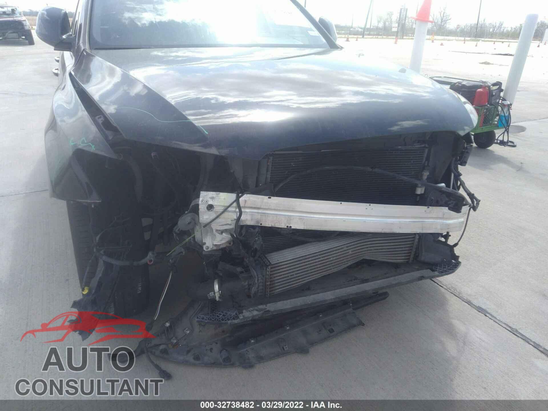 AUDI Q5 2017 - WA1M2AFP8HA041482